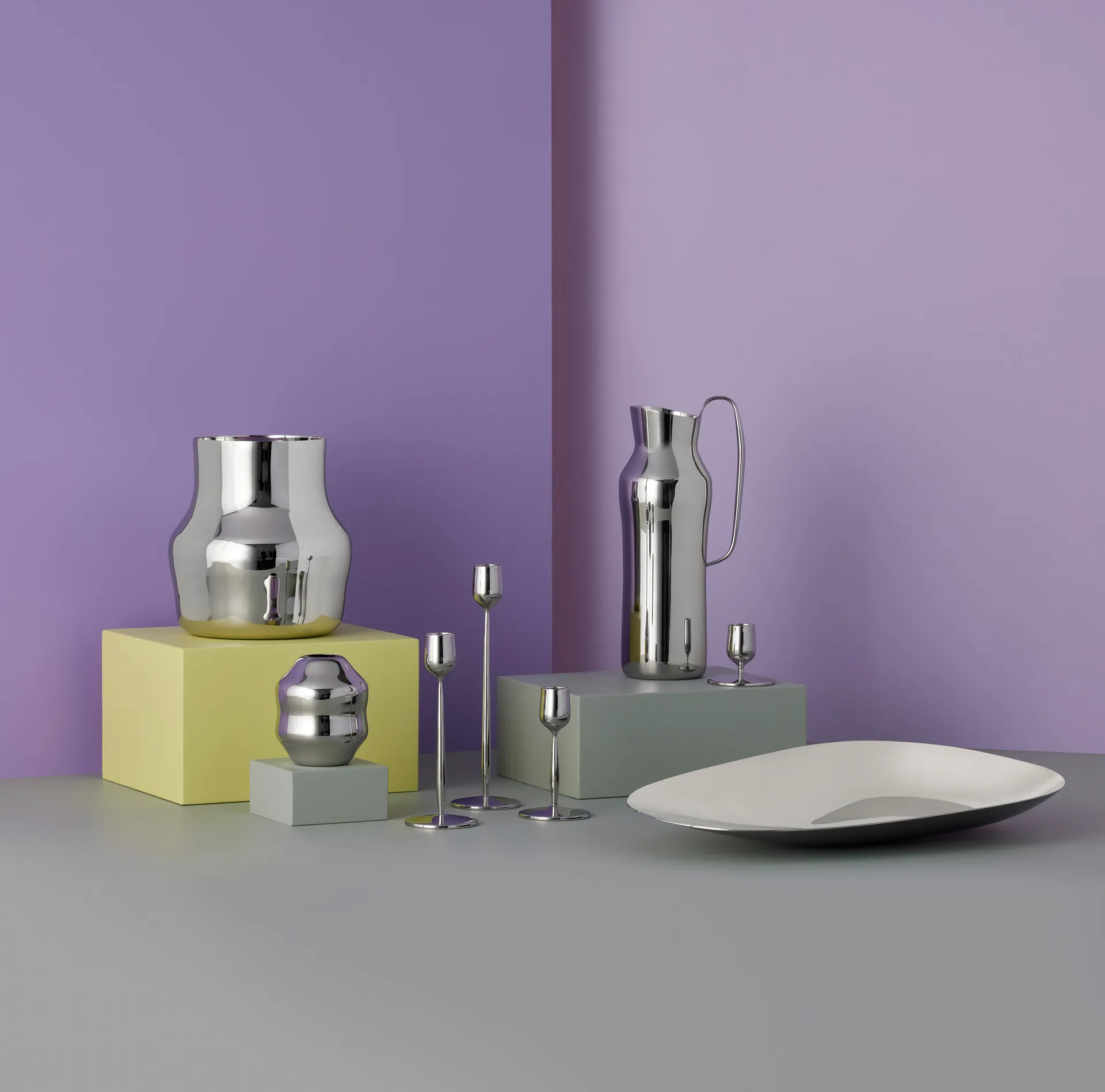 Plat Dorotea 42 cm, Acier brillant Gense