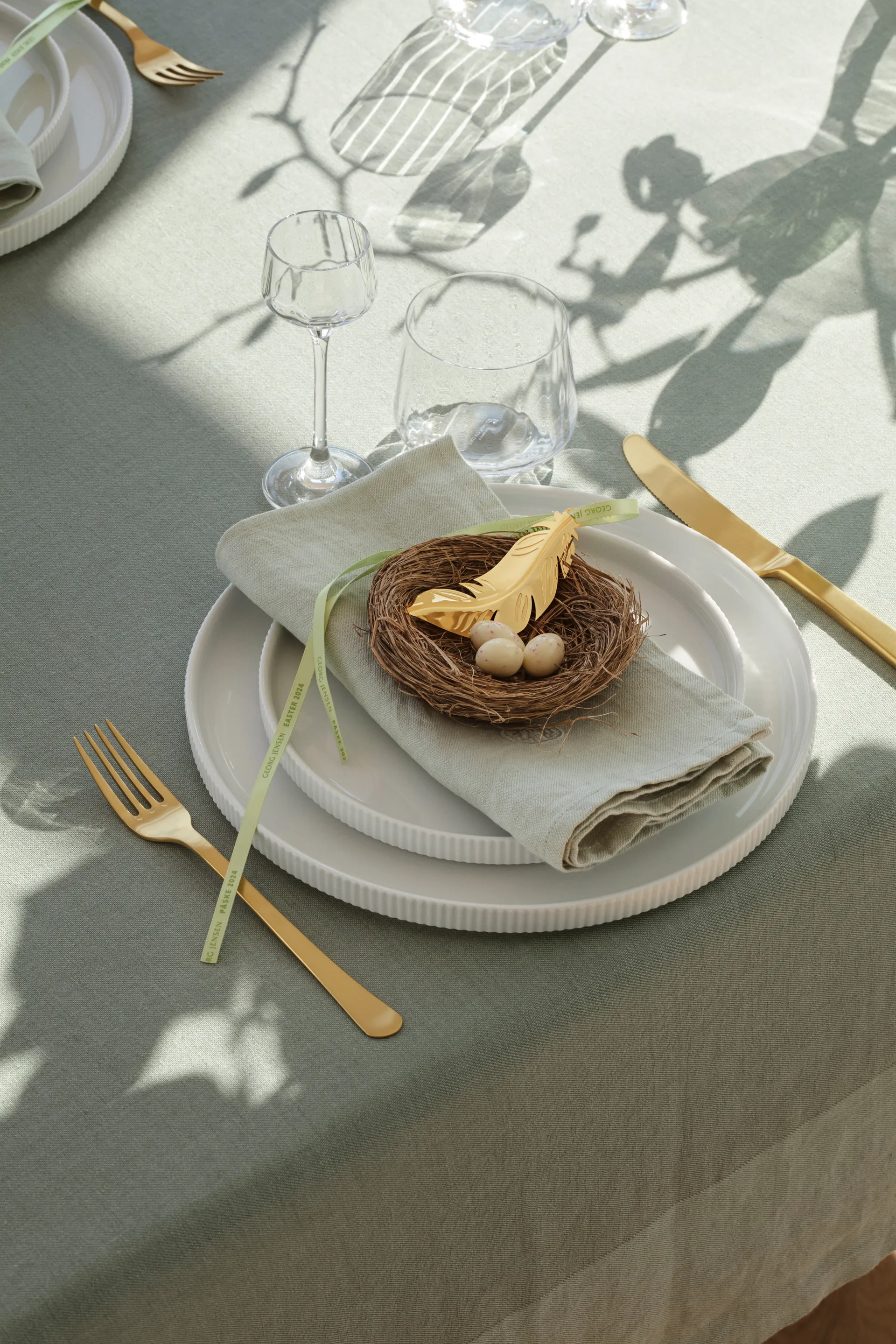 Georg Jensen pendentif plume de Pâques 2024, 18 K Plaqué Or Georg Jensen