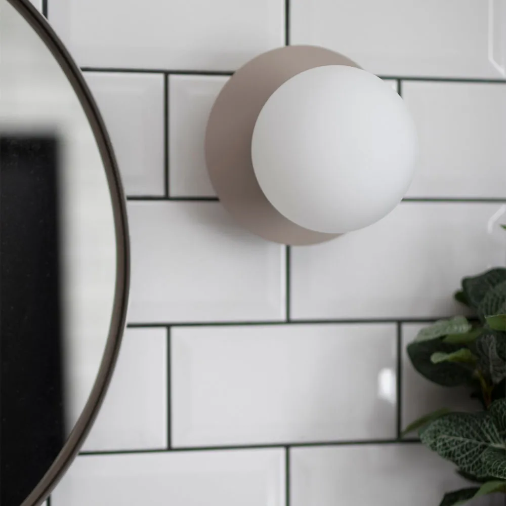 Applique Art Deco IP44, blanc/noir Globen Lighting