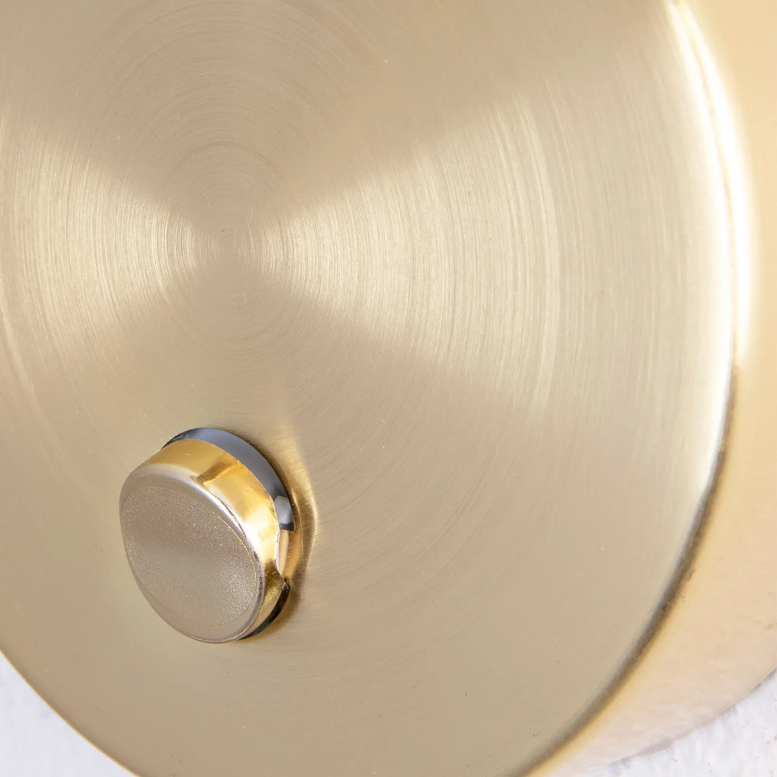 Applique murale Clark 1, Noir-Laiton brossé Globen Lighting