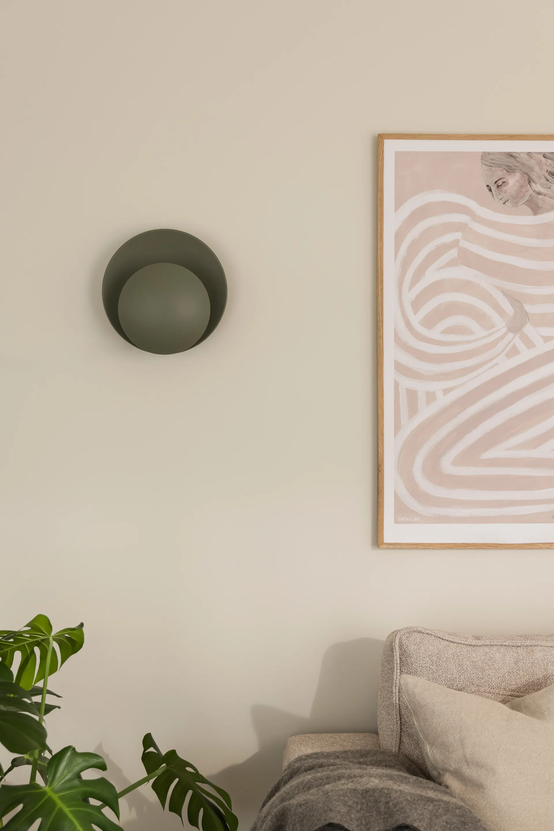 Applique murale Orbit, Vert mousse Globen Lighting