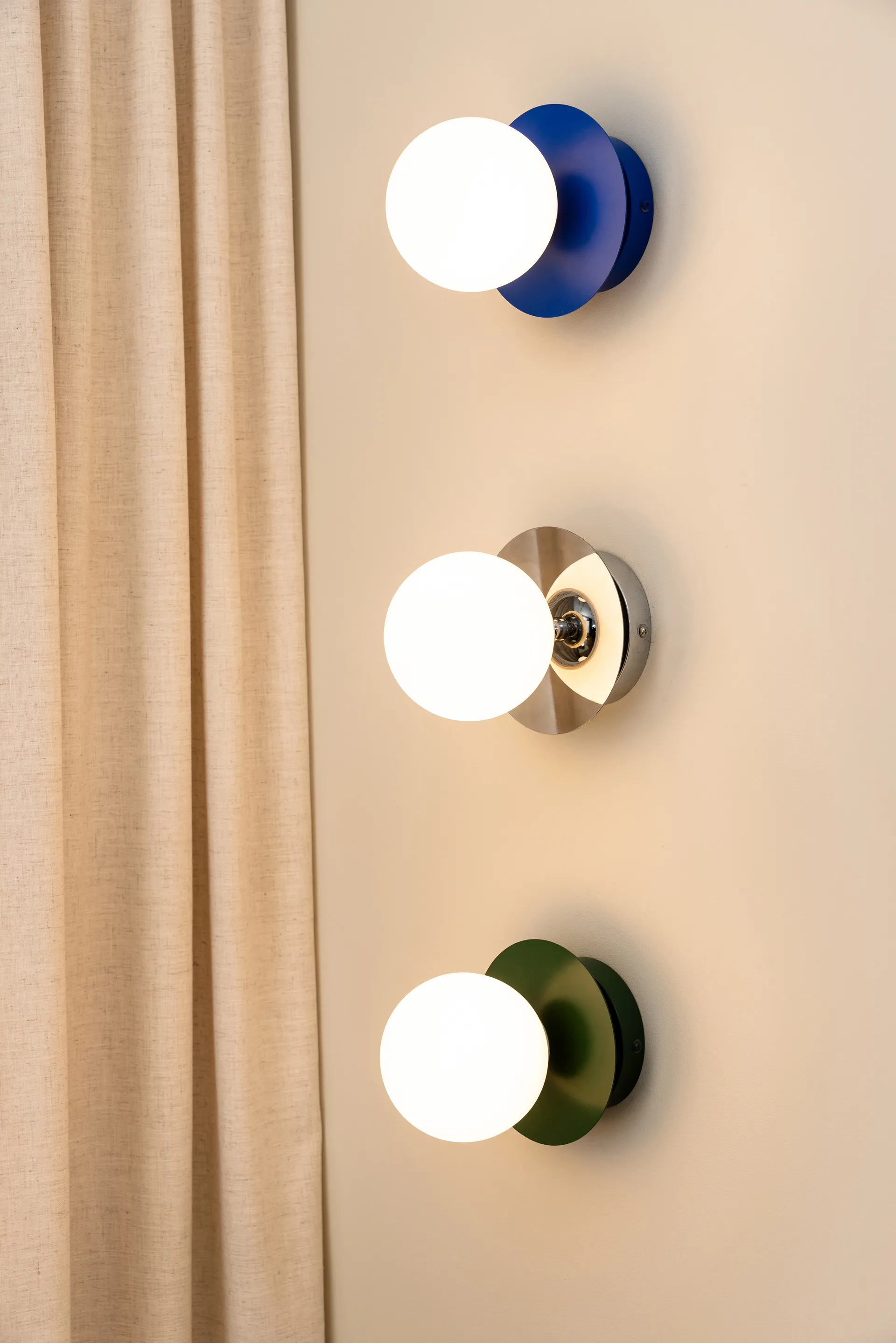 Applique murale/Plafonnier Art Deco IP44, Chrome-Blanc Globen Lighting
