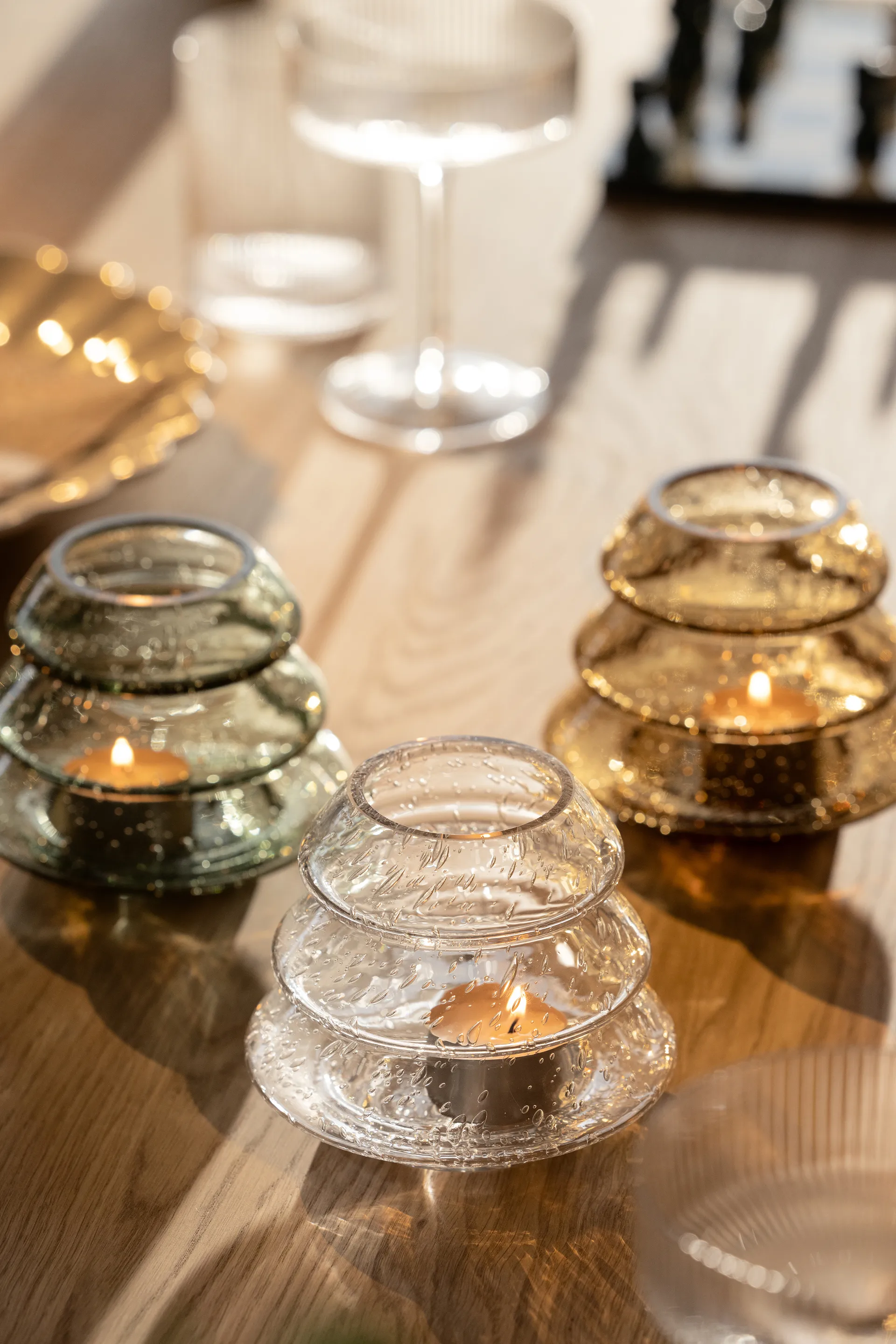 Gran 12 bougeoirs à réchaud, Clair Globen Lighting