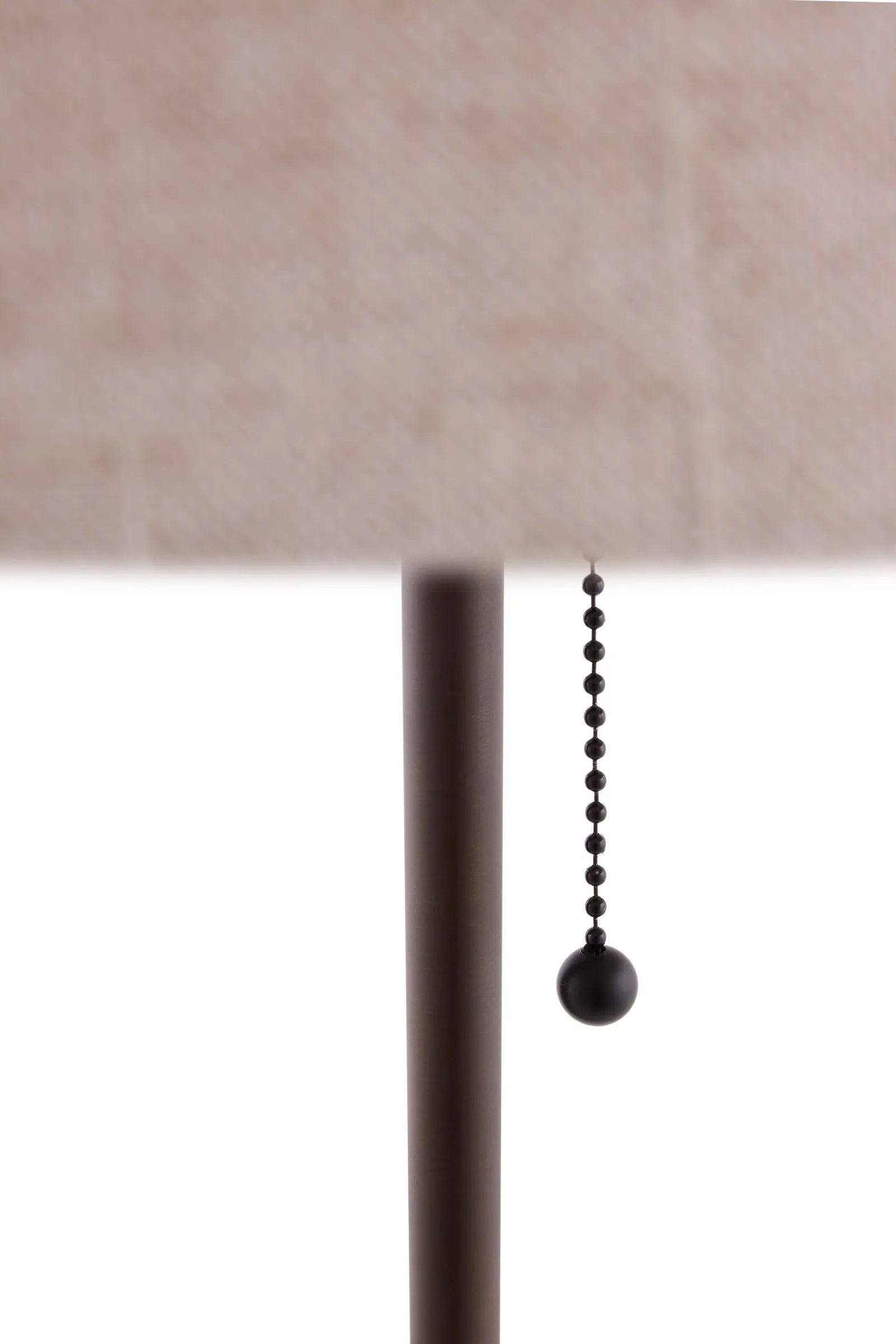 Lampadaire Bosco, Chêne teinté brun Globen Lighting