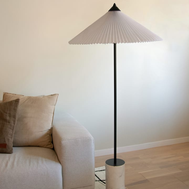 Lampadaire Matisse 150 cm - Noir-blanc - Globen Lighting