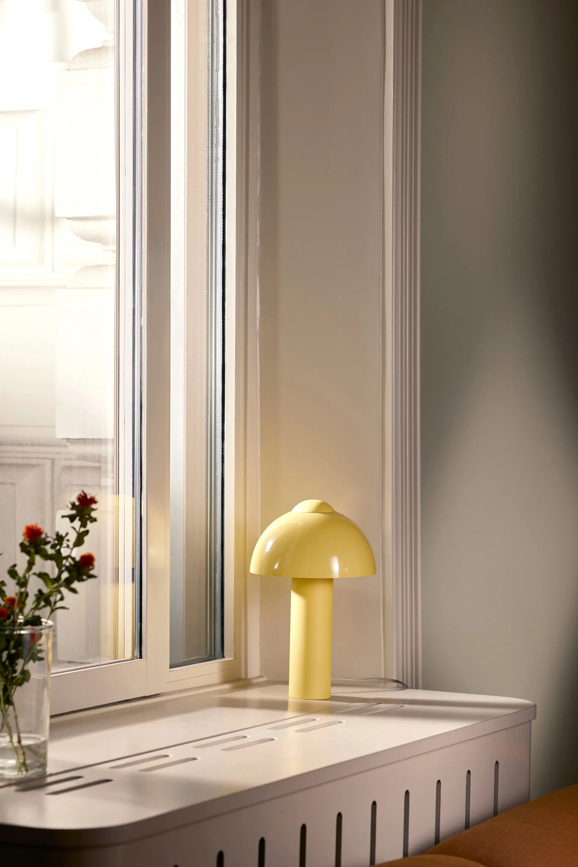 Lampe de table Buddy 23 36 cm, Jaune Globen Lighting