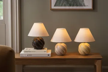 Lampe de table Dahlia - Beige - Globen Lighting