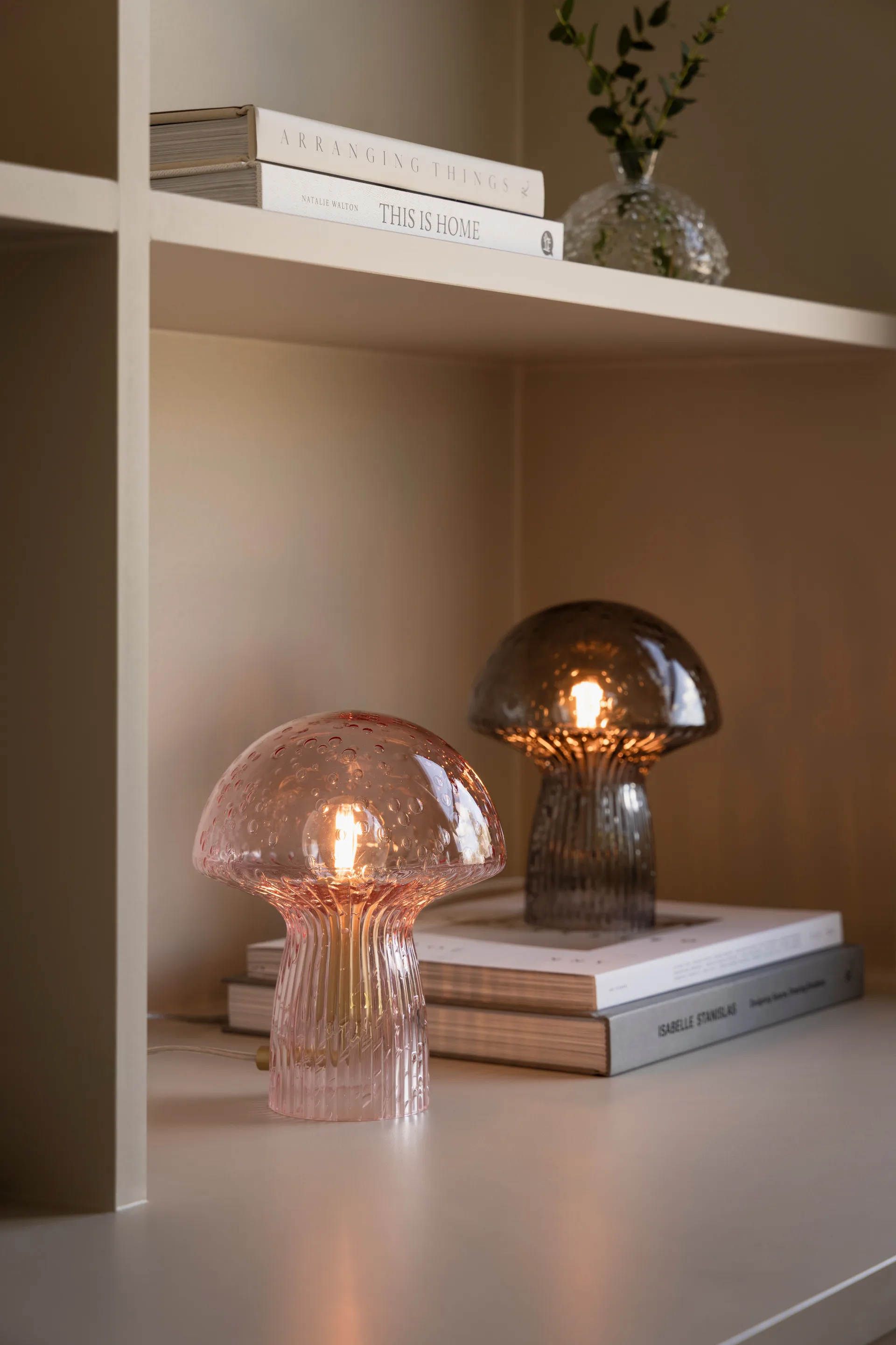 Lampe de table Fungo Special Edition Rök, Ø16 cm, H : 20 cm Globen Lighting