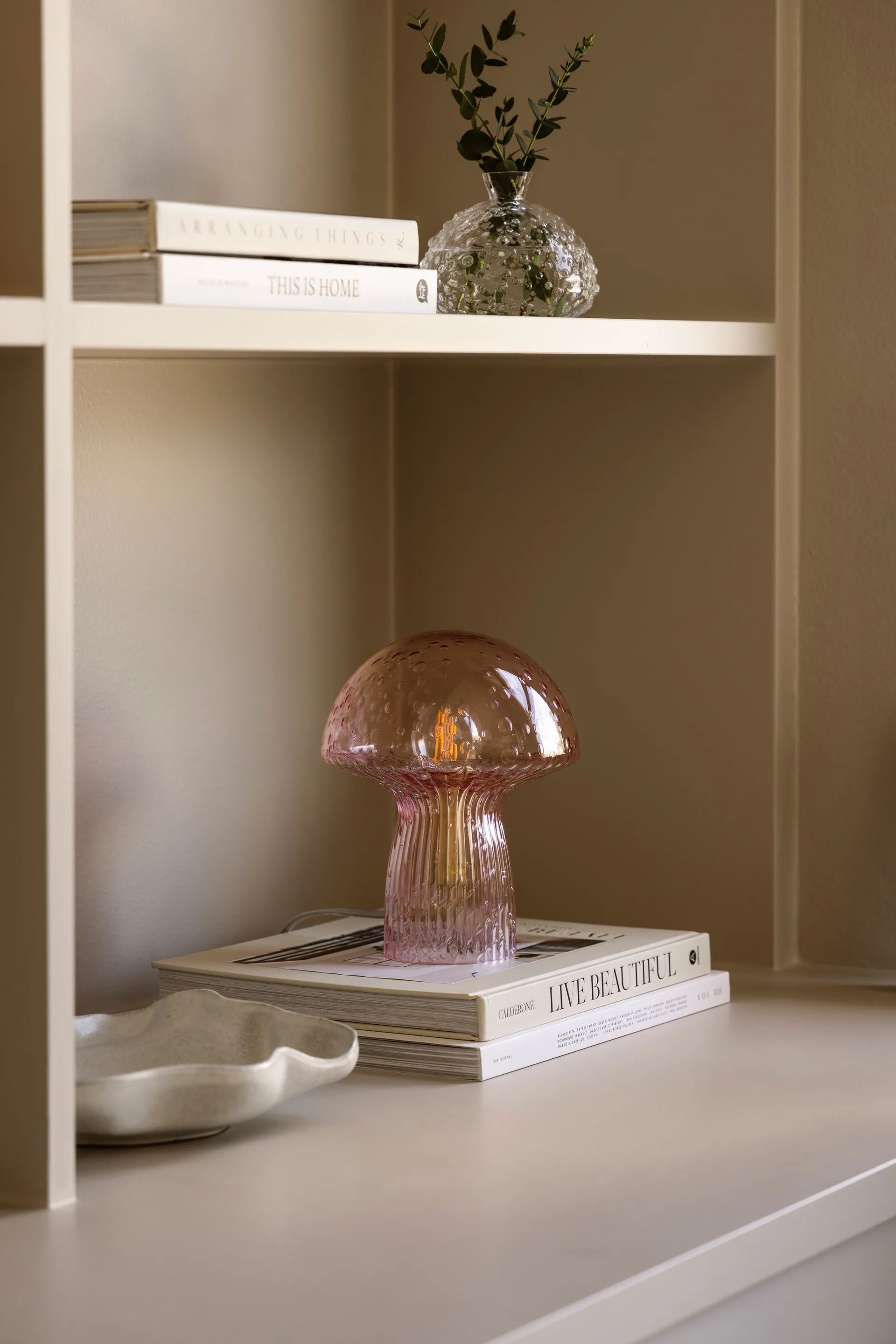 Lampe de table Fungo Special Edition rose, Ø16 cm, H :20 cm Globen Lighting