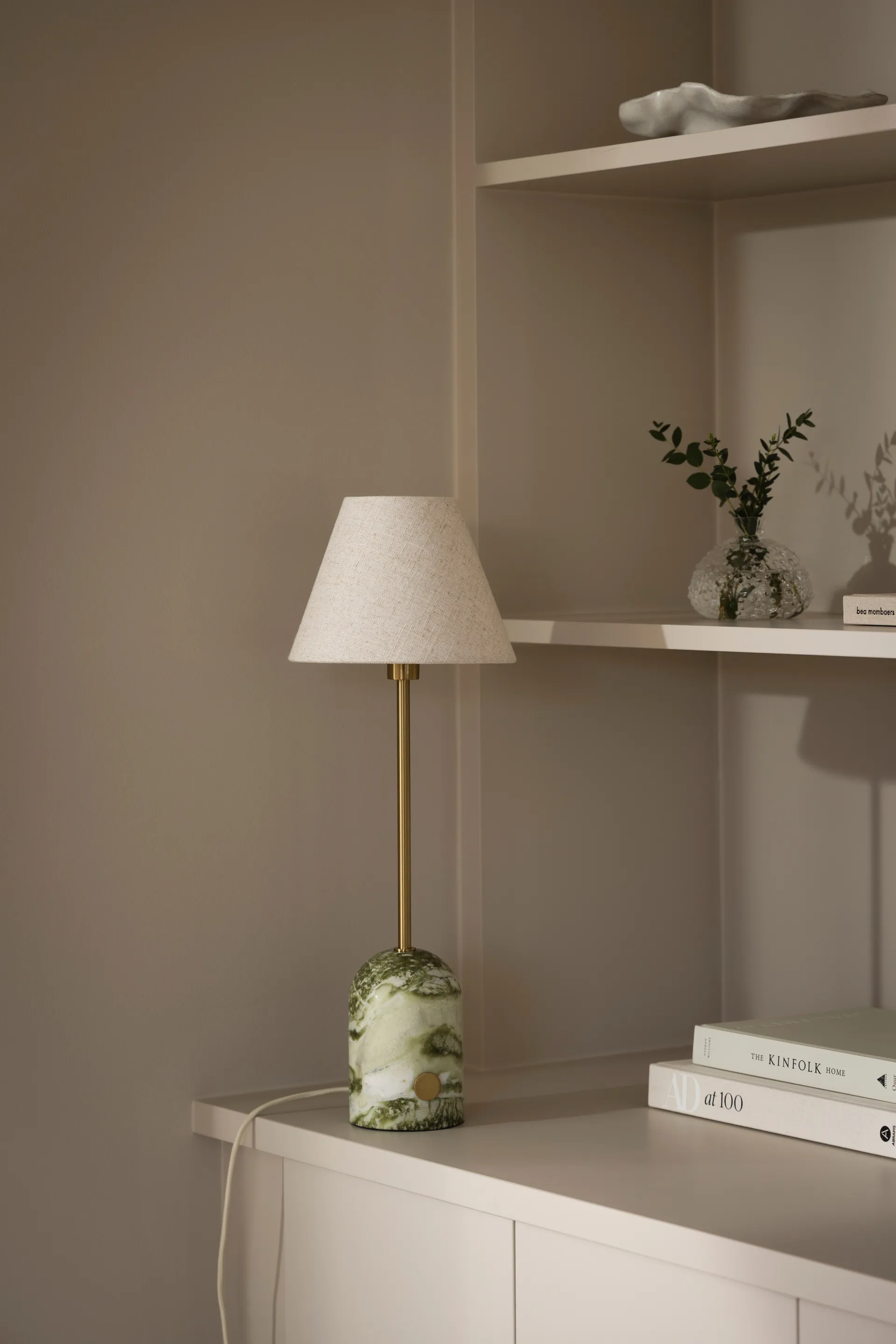 Lampe de table Gino 20, Marbre vert clair Globen Lighting