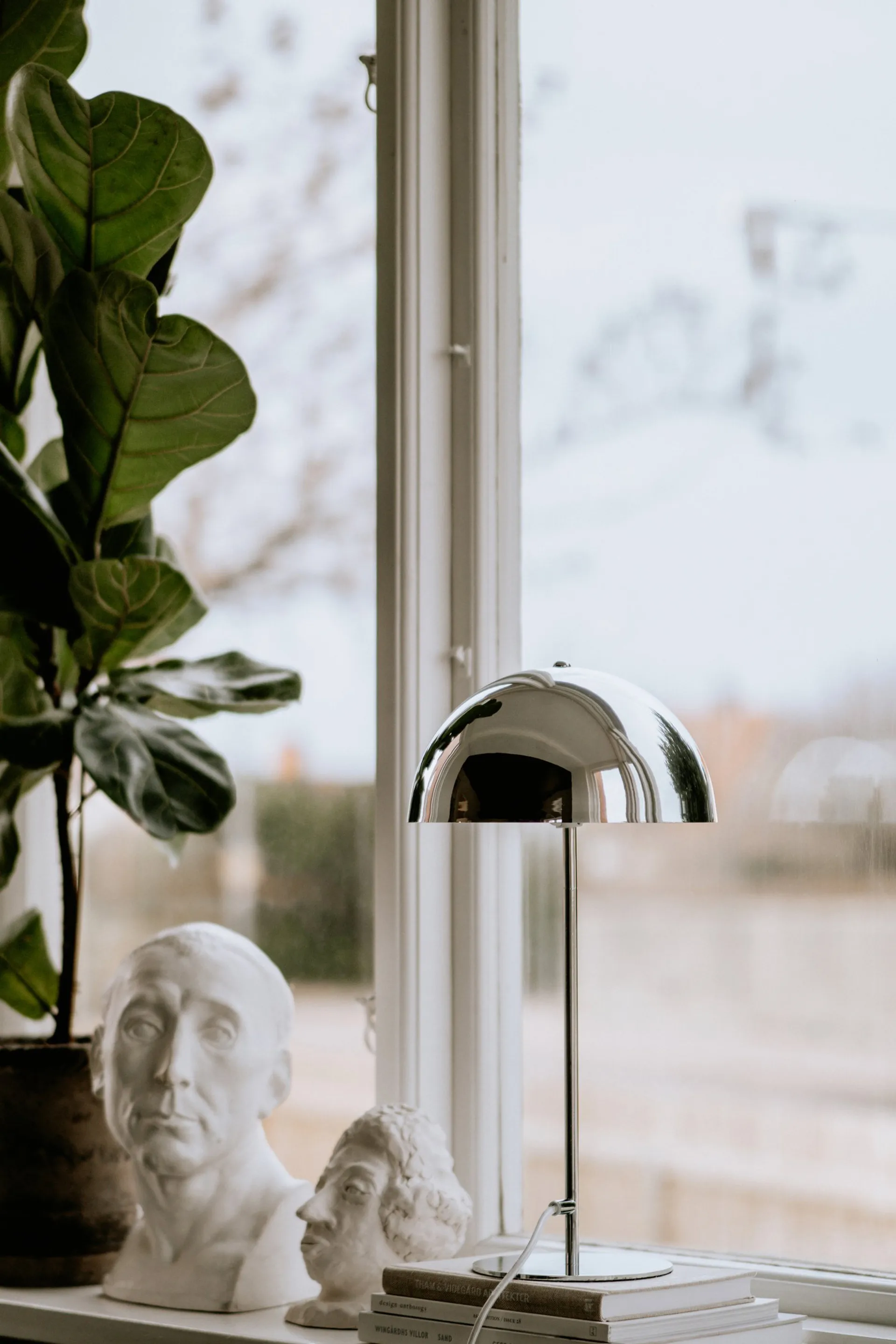 Lampe de table Icon 36 cm, Chrome Globen Lighting