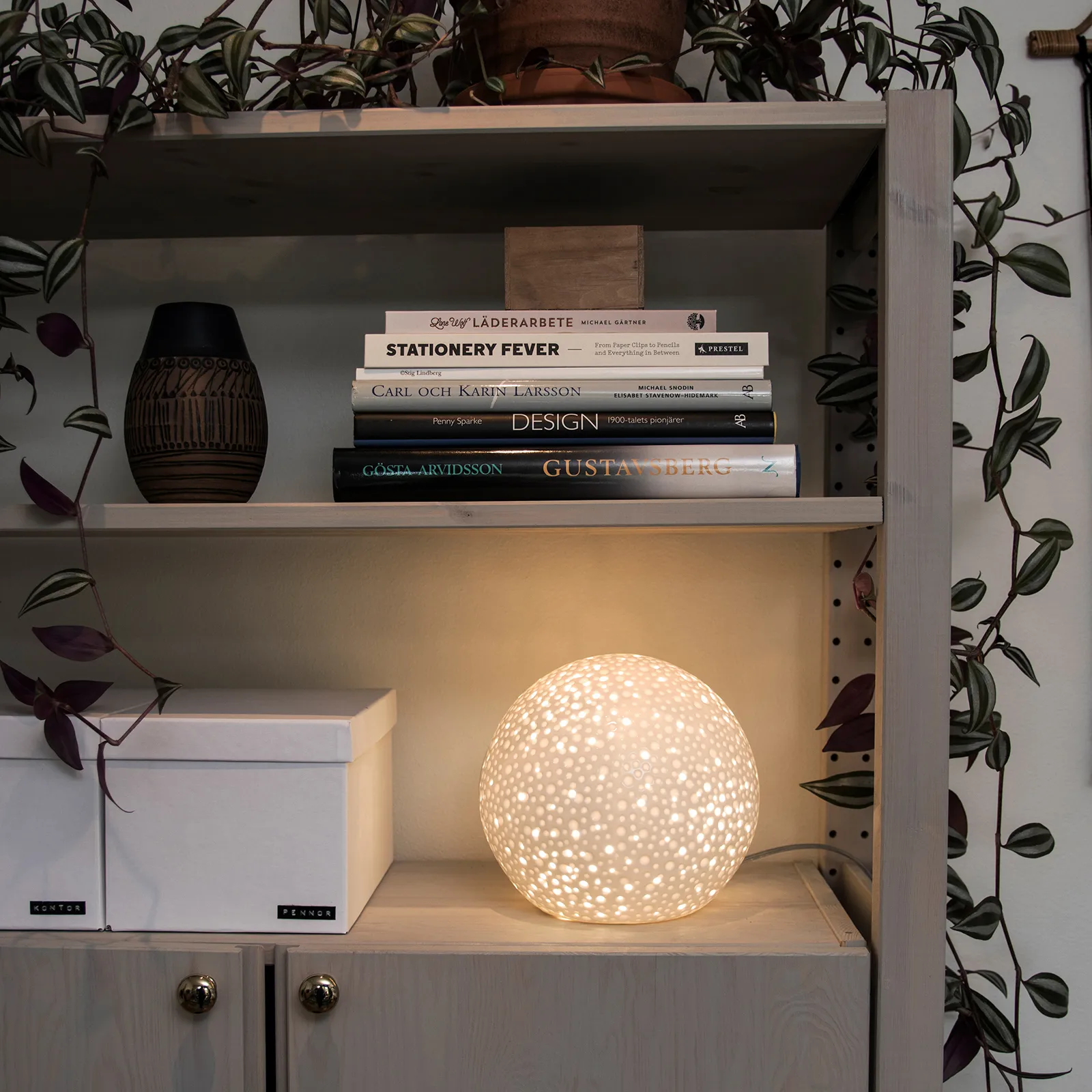 Lampe de table Moonlight XL 21 cm, Blanc Globen Lighting