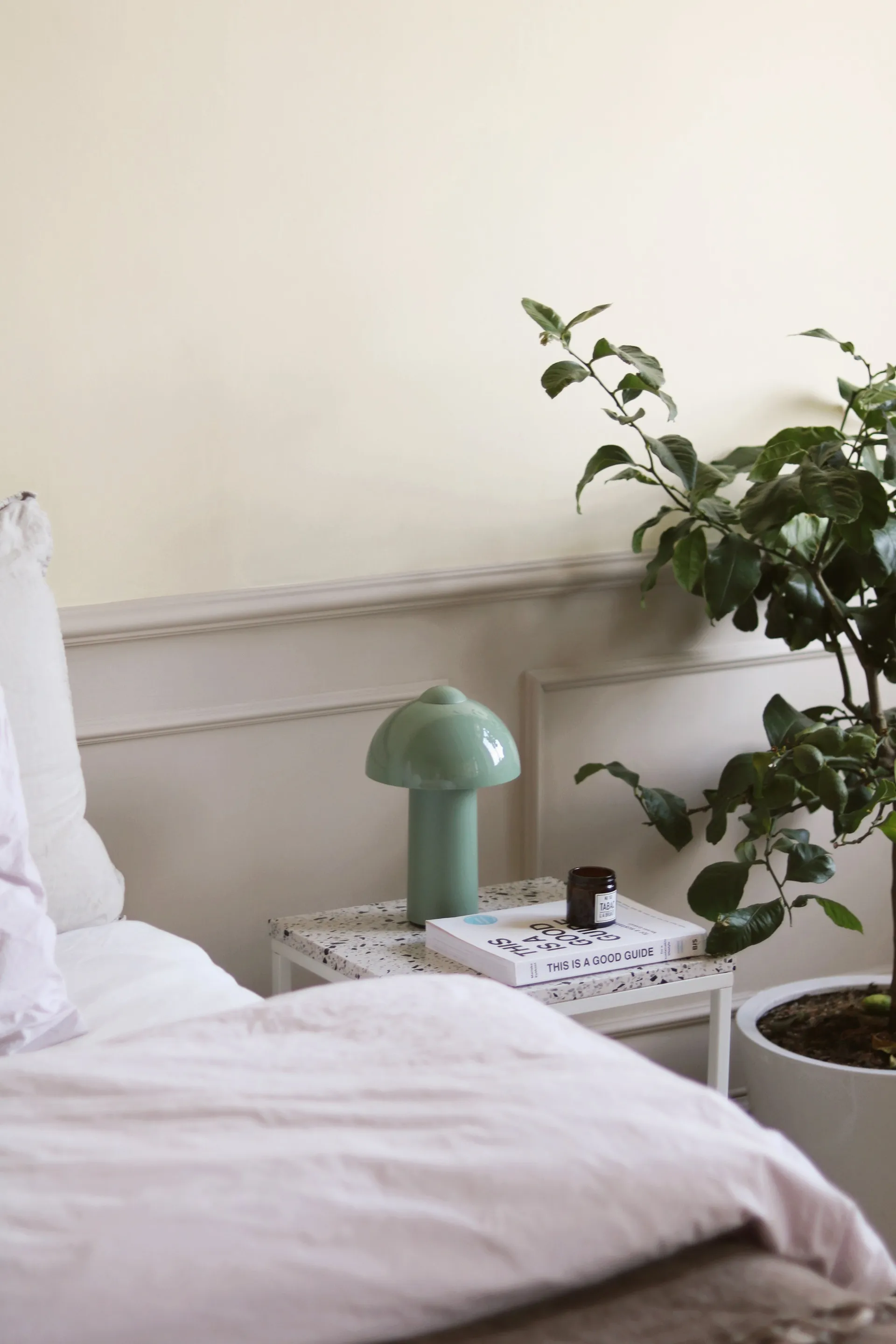 Lampe de table portable Buddy, Vert Globen Lighting