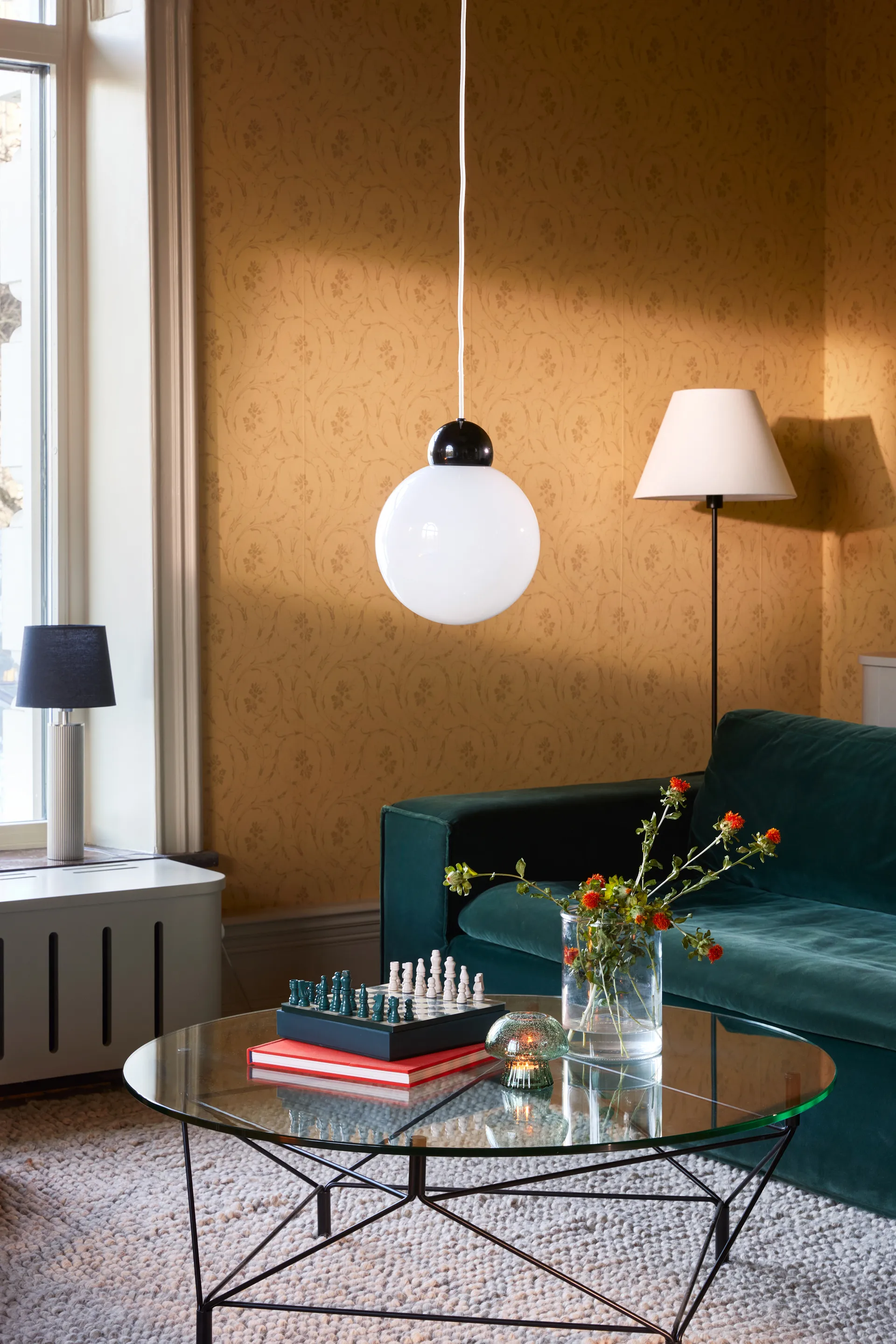 Lampe de table Rib 8, Acier brossé Globen Lighting