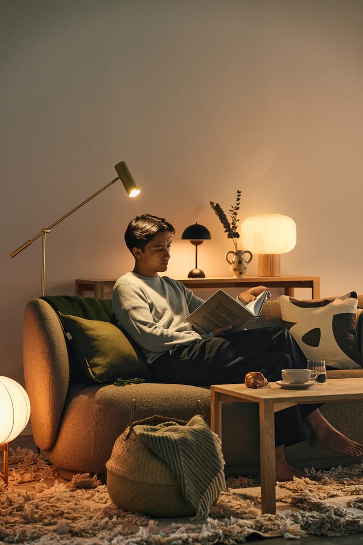Lampe sur pied Hubble, Laiton brossé Globen Lighting