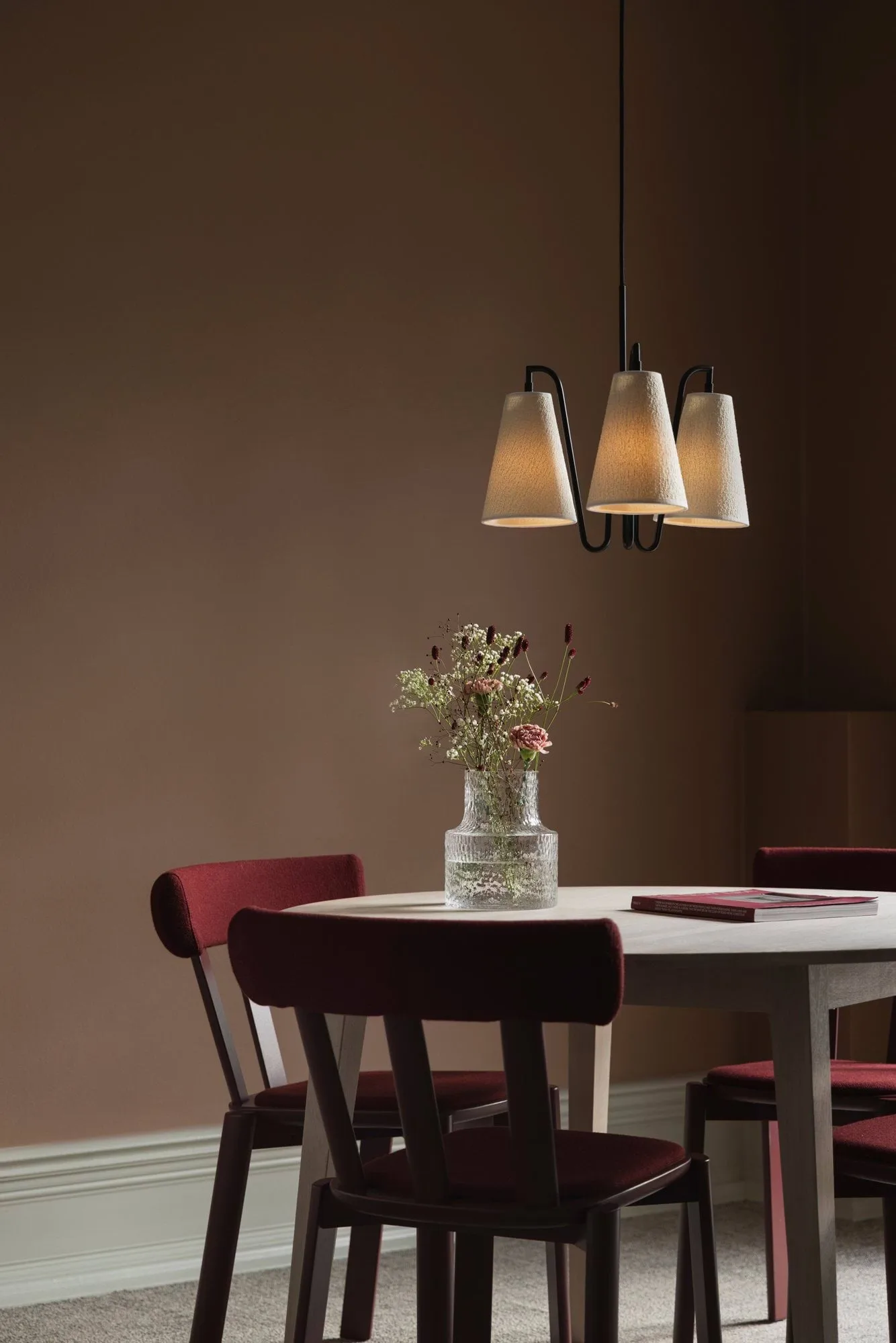 Lou suspension, 3, bouclé blanc-noir, 46x46 cm Globen Lighting