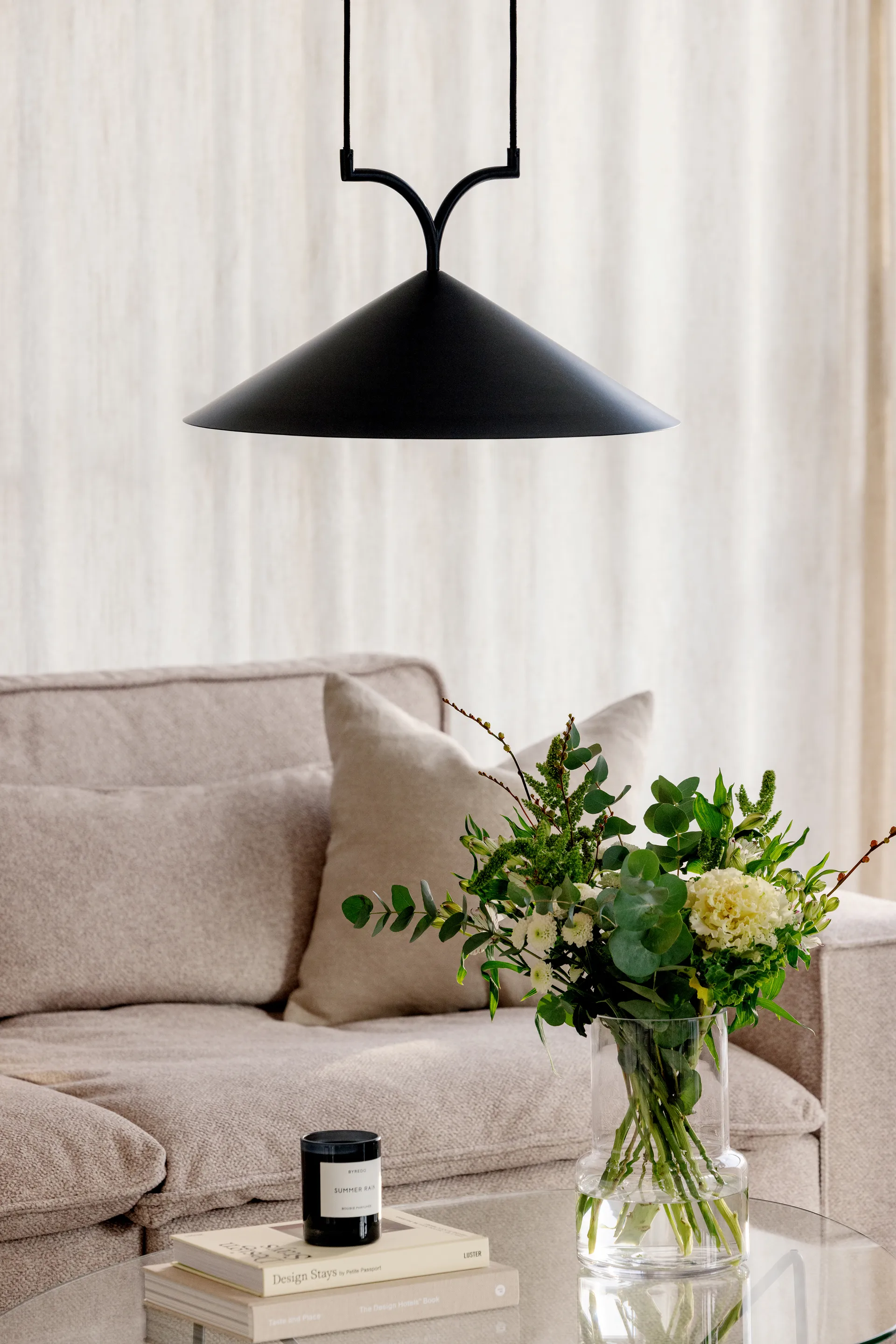 Pendel Curve 50, Noir Globen Lighting