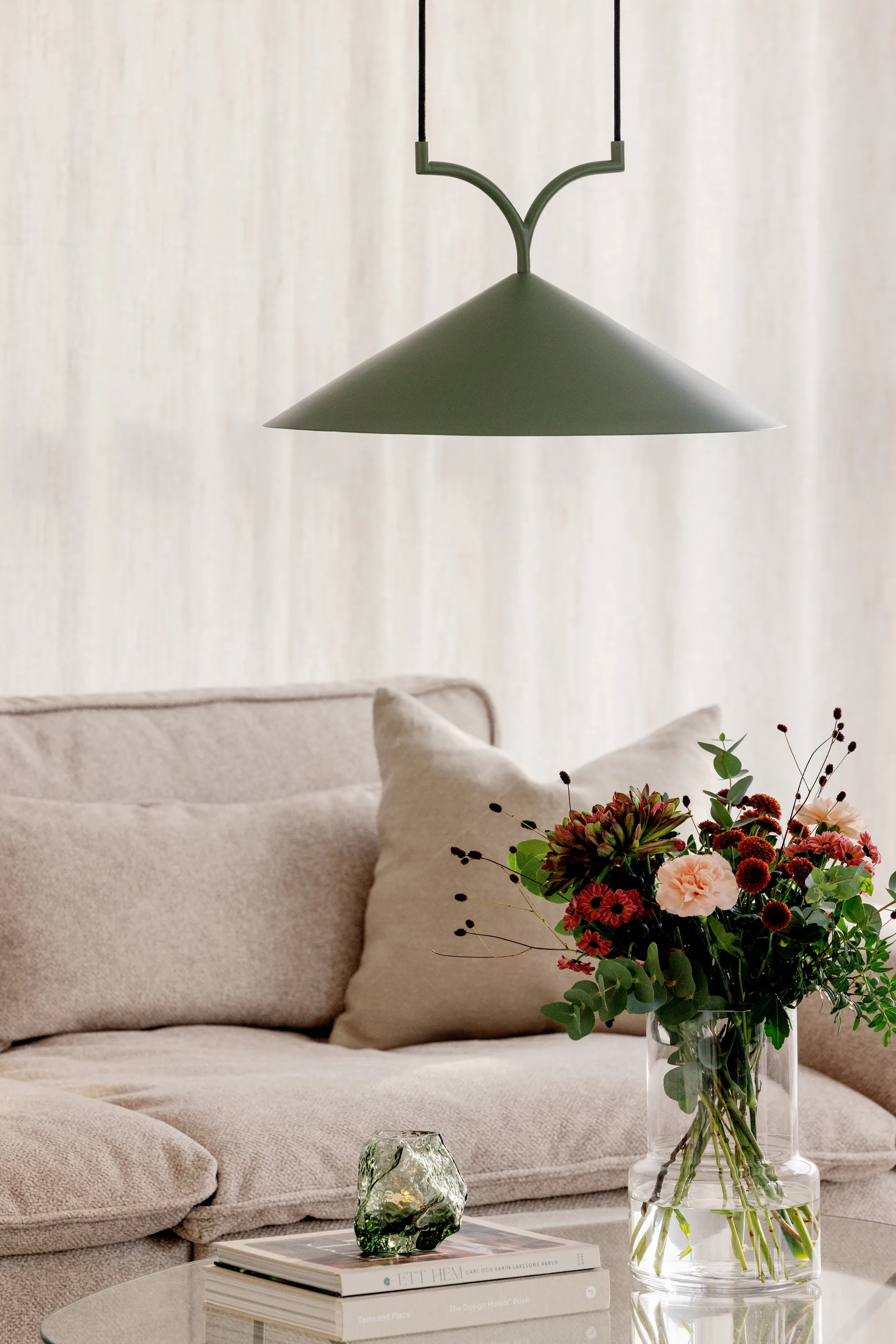 Pendel Curve 50, Vert Globen Lighting