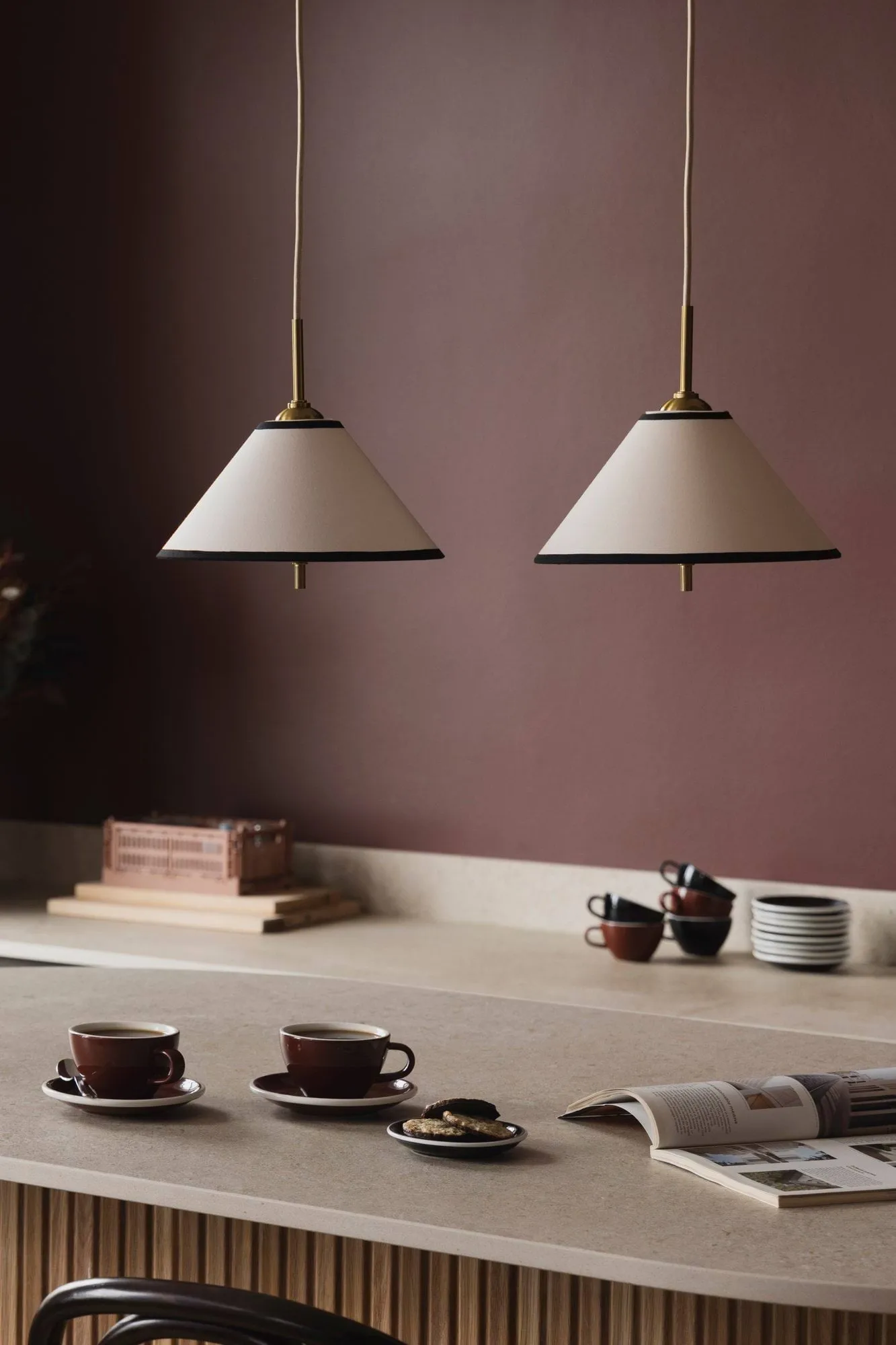 Pendel Iris 25, crème-noir (blanc doré) Globen Lighting