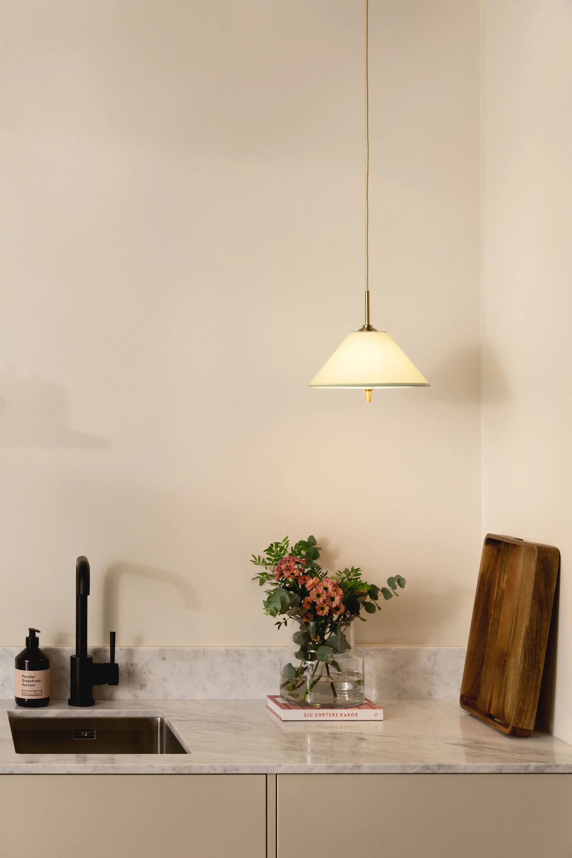 Pendel Iris 25, Vert Globen Lighting