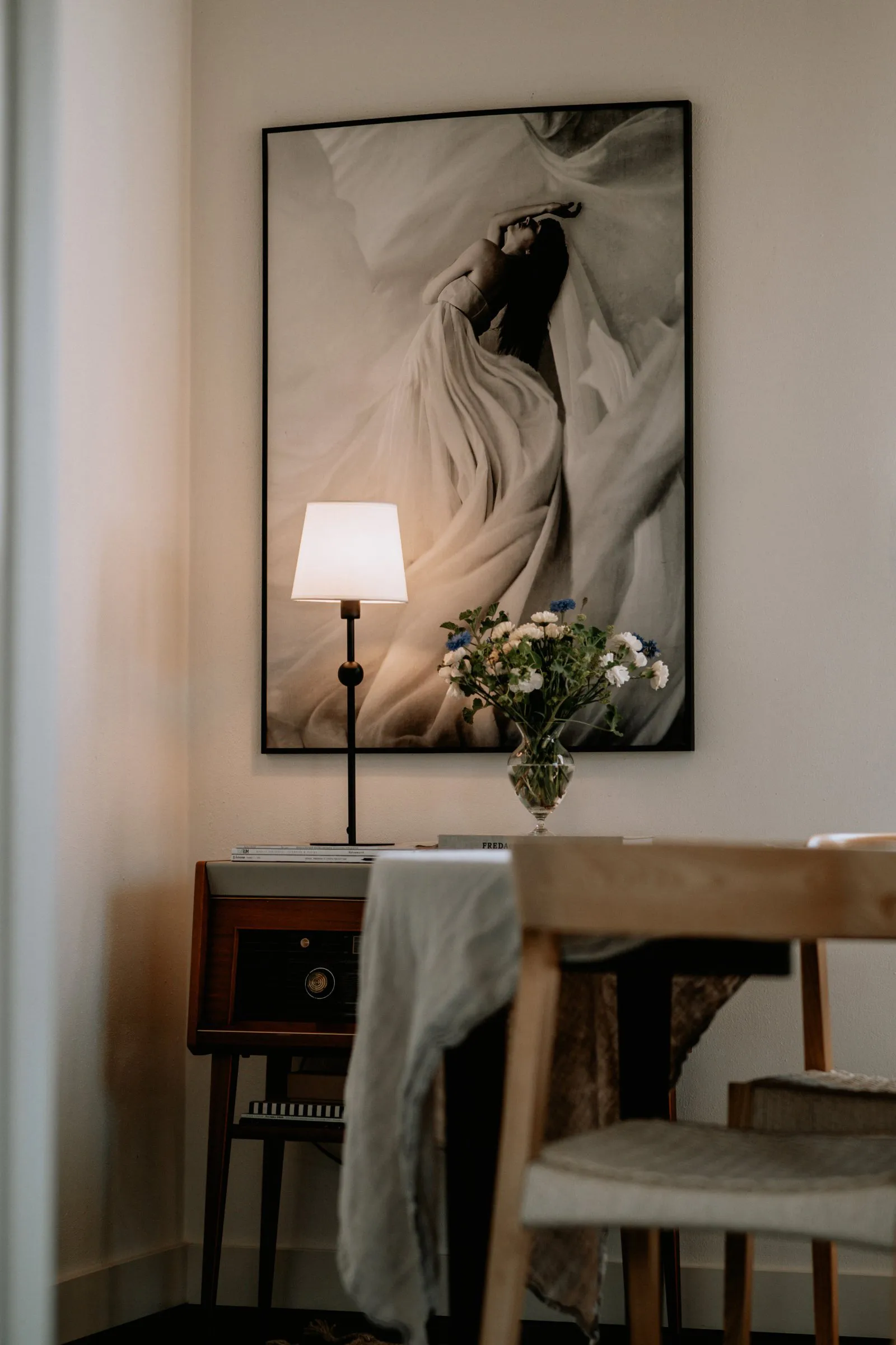 Pied de lampe Astrid, Noir Globen Lighting