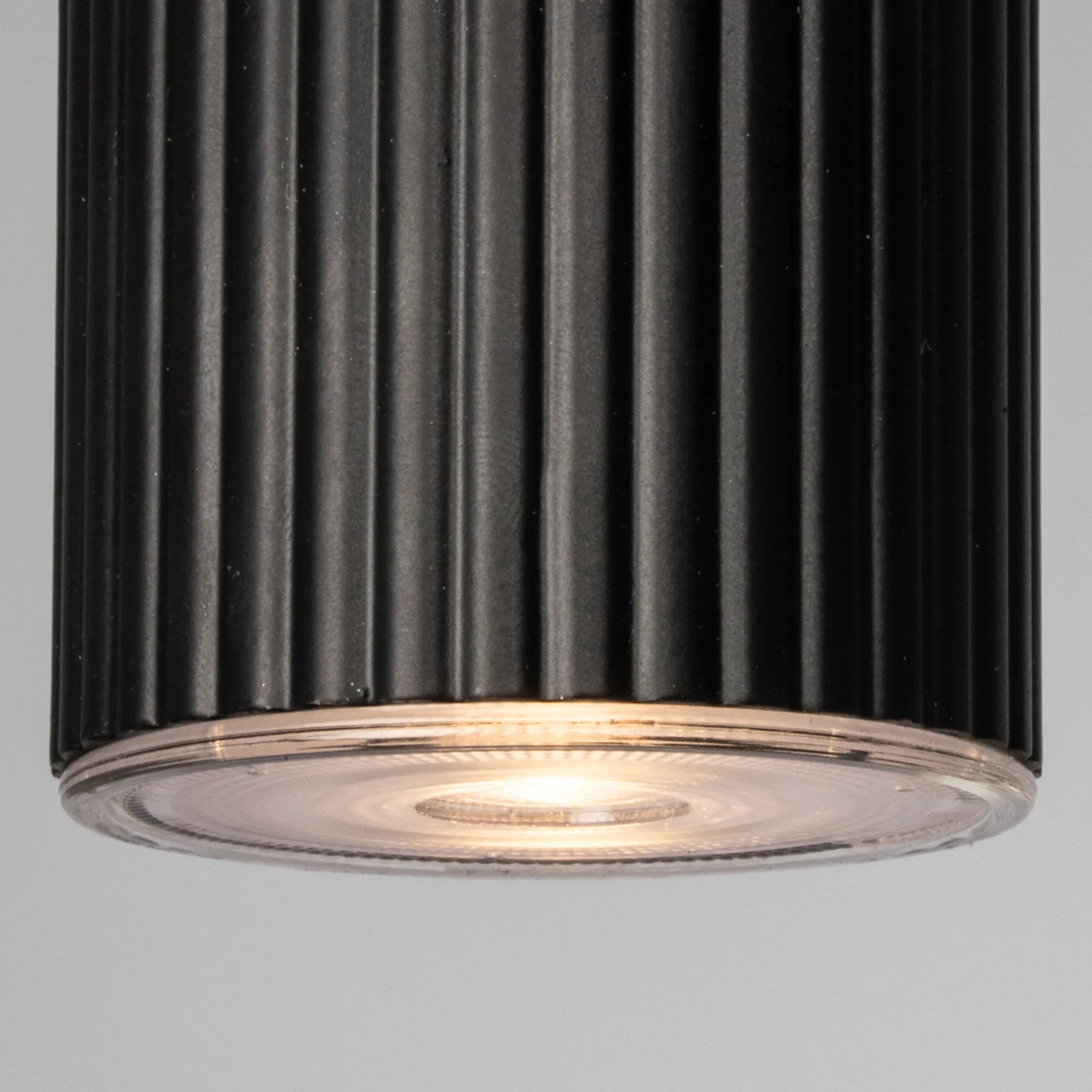 Suspension Hubble 38 cm, Noir Globen Lighting