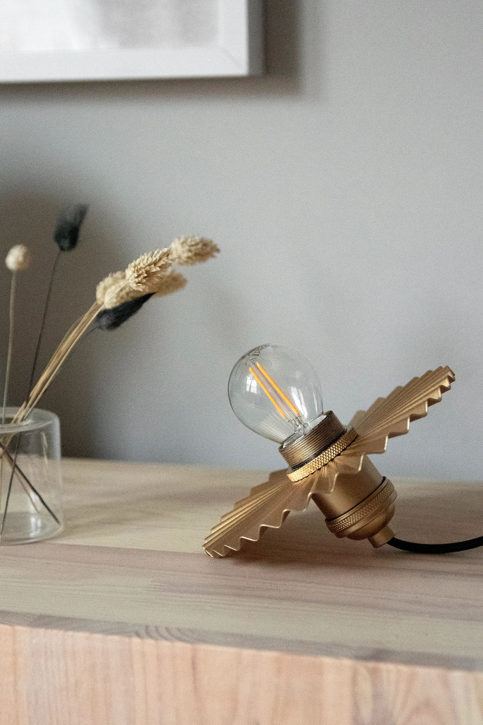 Suspension Omega Ø15 cm, Doré Globen Lighting