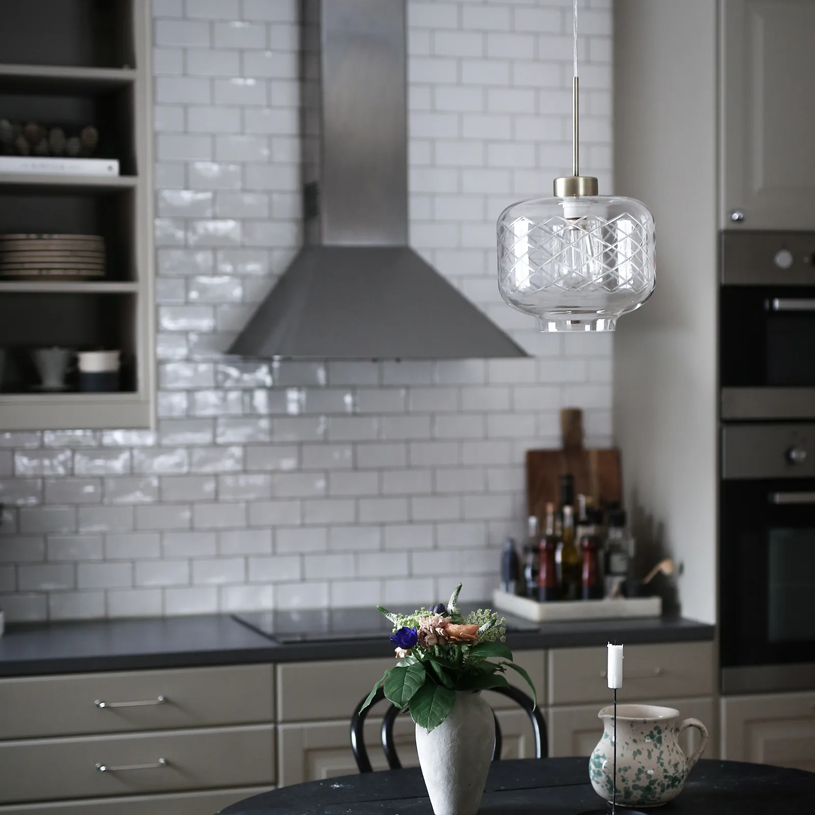 Suspension Ritz verre dépoli, Laiton antique Globen Lighting