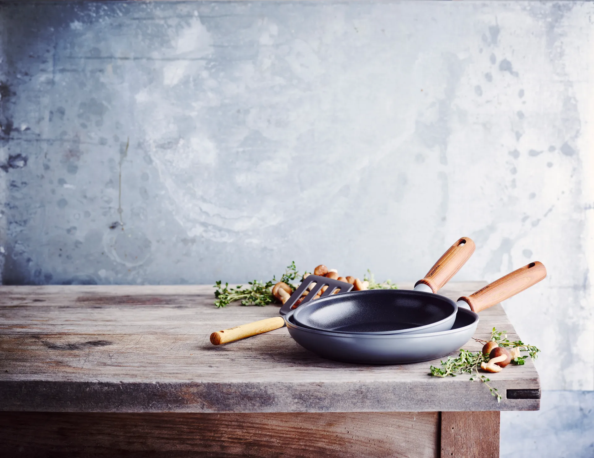 Lot de poêles à frire + spatule Mayflower Pro, 3 Pièces GreenPan