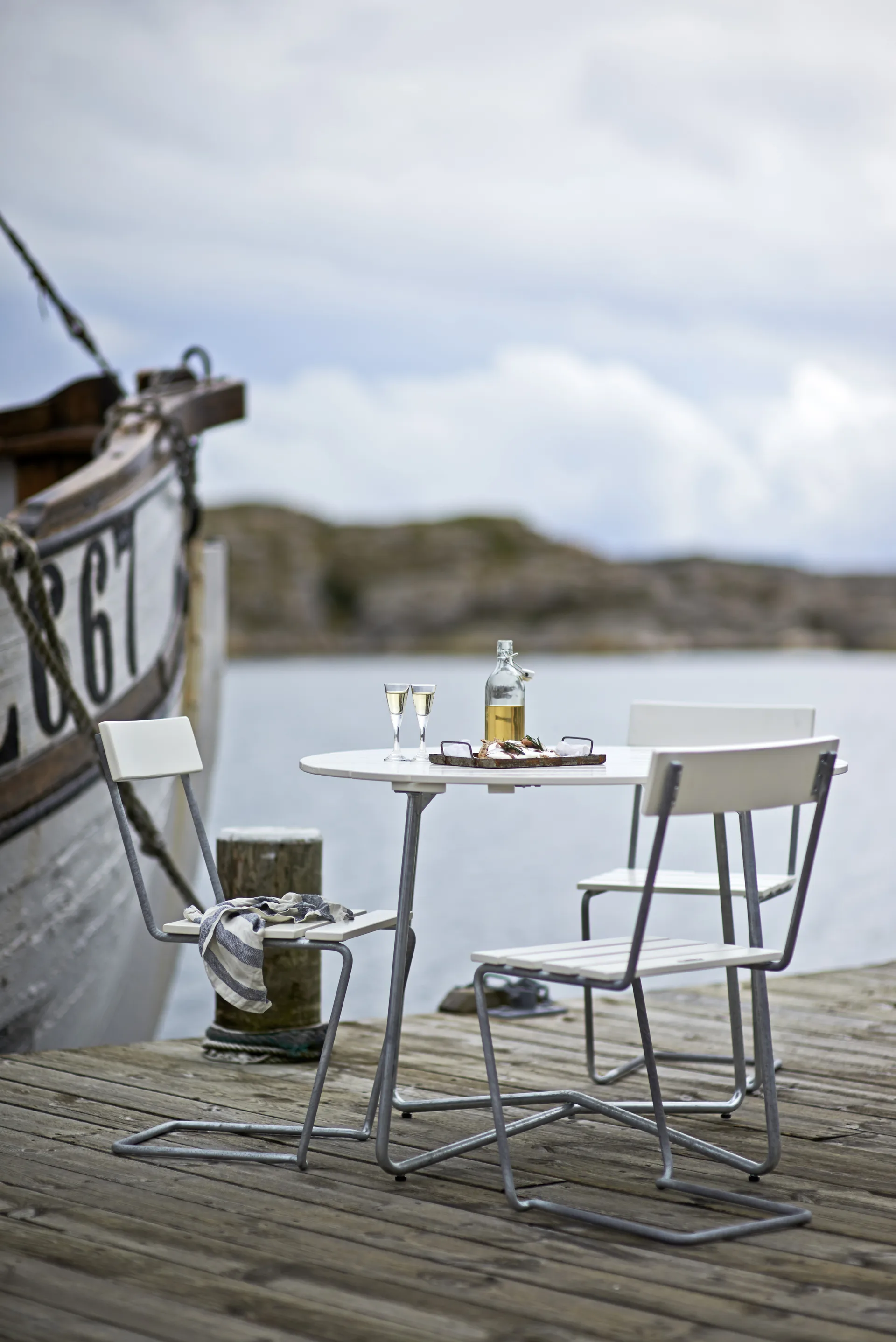 Table à manger 9A, Chêne laqué blanc Ø100 cm Grythyttan Stålmöbler
