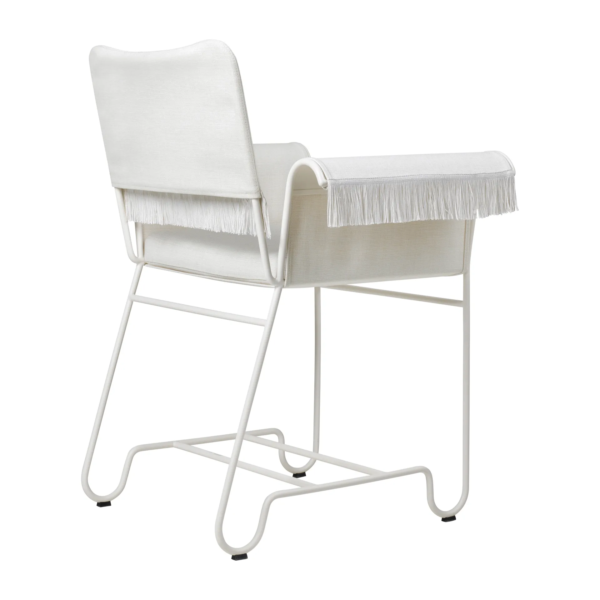 Chaise à accoudoirs Tropique avec franges, White semi matt-Leslie 06 GUBI