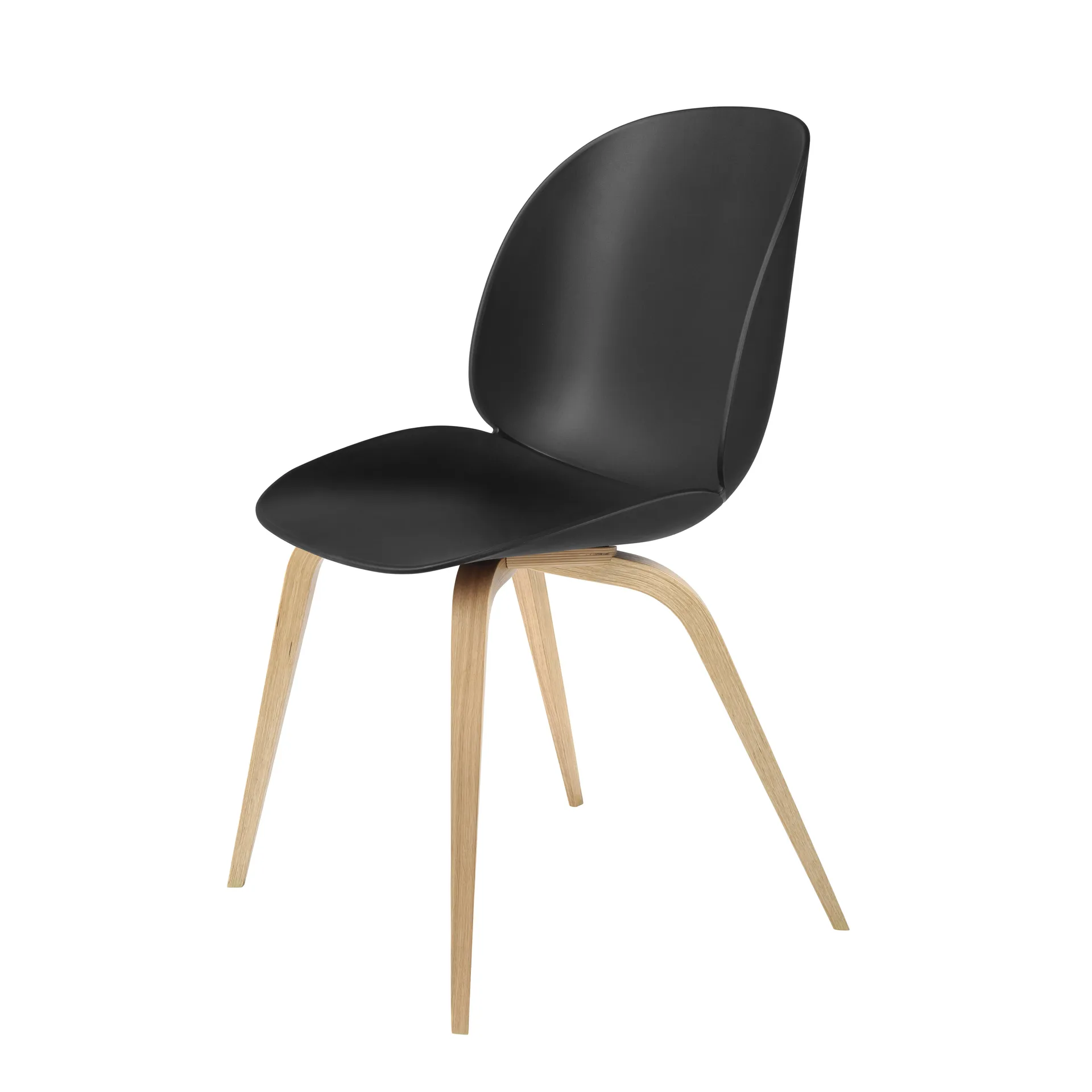 Chaise Beetle plastique pieds en chêne, noir GUBI