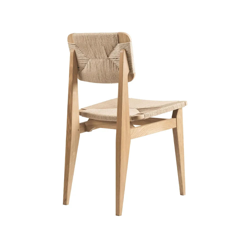 Chaise C-Chair, oak oiled, assise et dossier en osier naturel GUBI