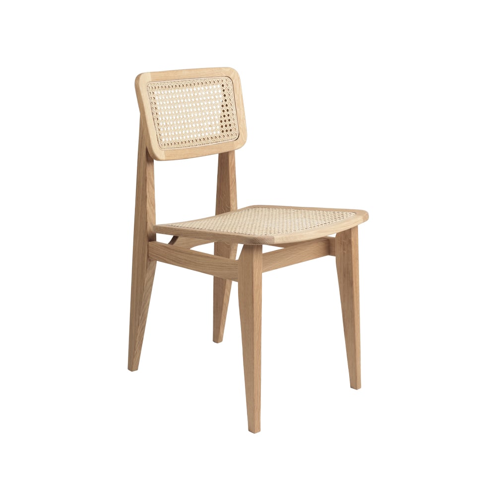 GUBI Chaise C-Chair oak oiled, rotin | Design Scandinave | Chaises | Beige