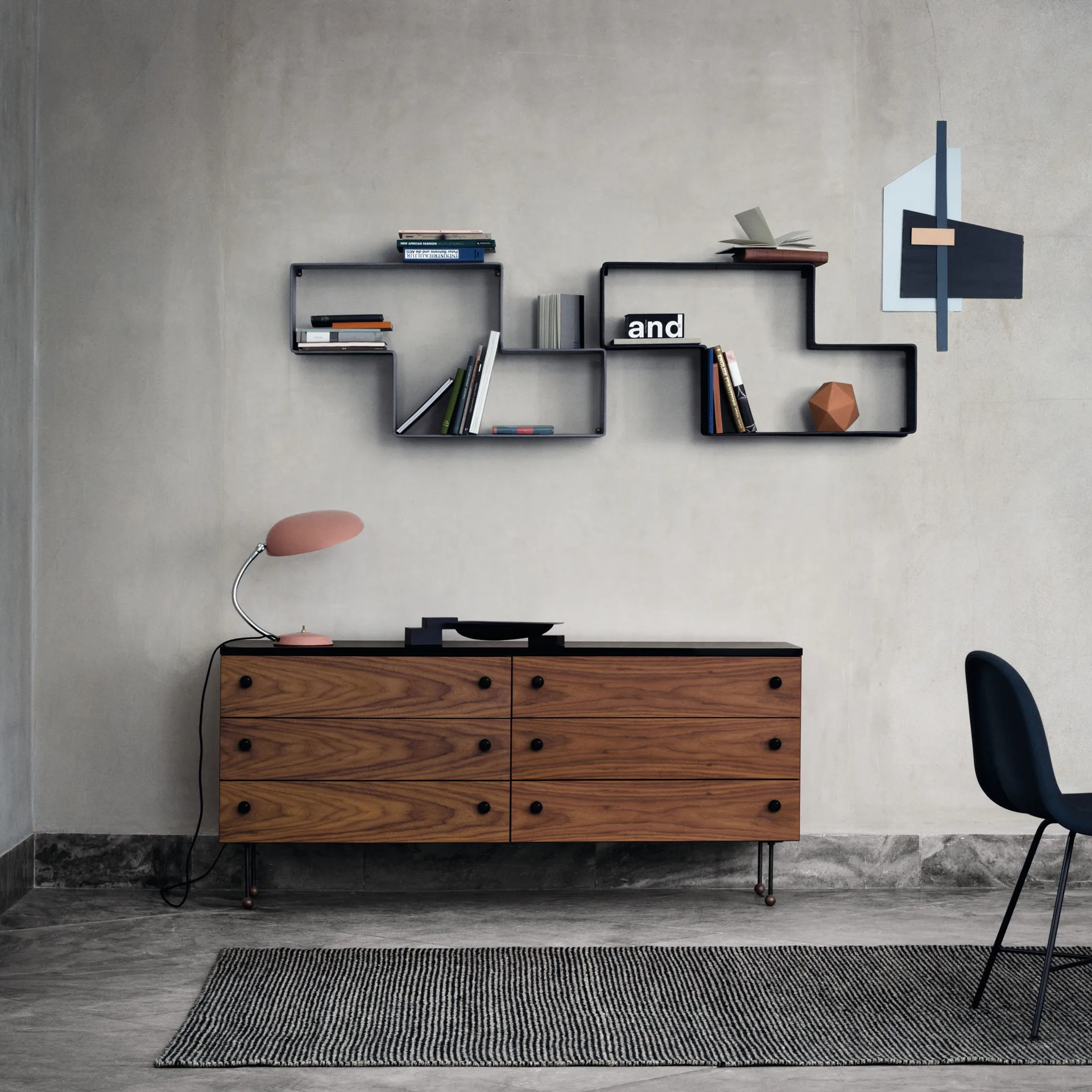 Commode 62 Dresser, american walnut, 6 tiroirs GUBI