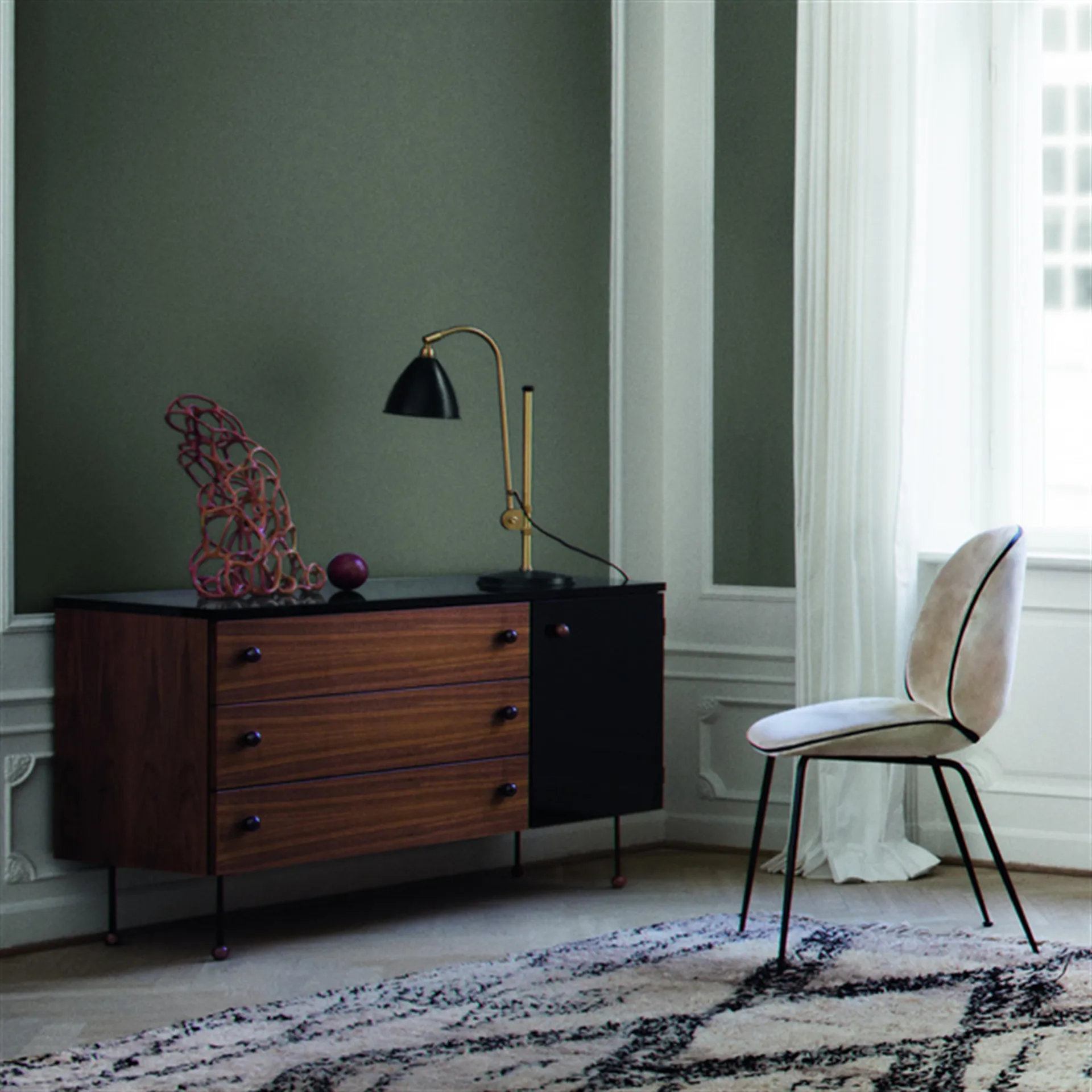 Lampe de table Bestlite BL1, noir charbon-laiton GUBI