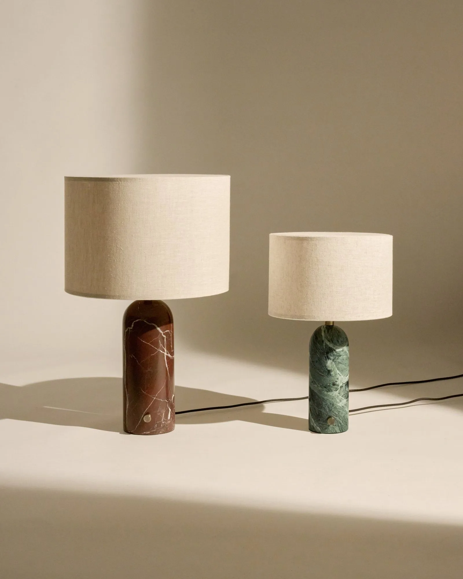 Lampe de table Grablancy S, Emerald marble-canvas GUBI