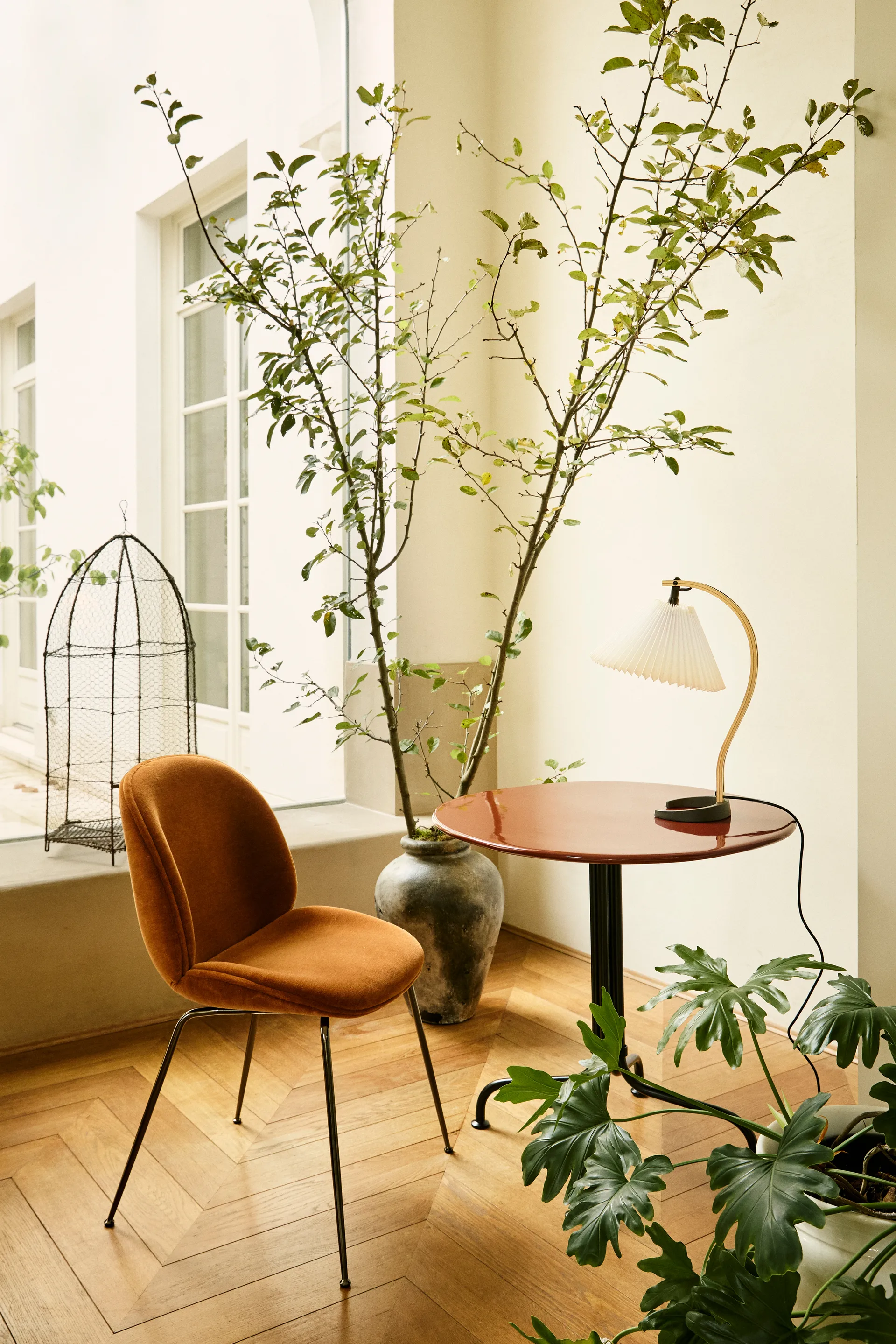 Lampe de table Timberline, Oak-birch-white GUBI