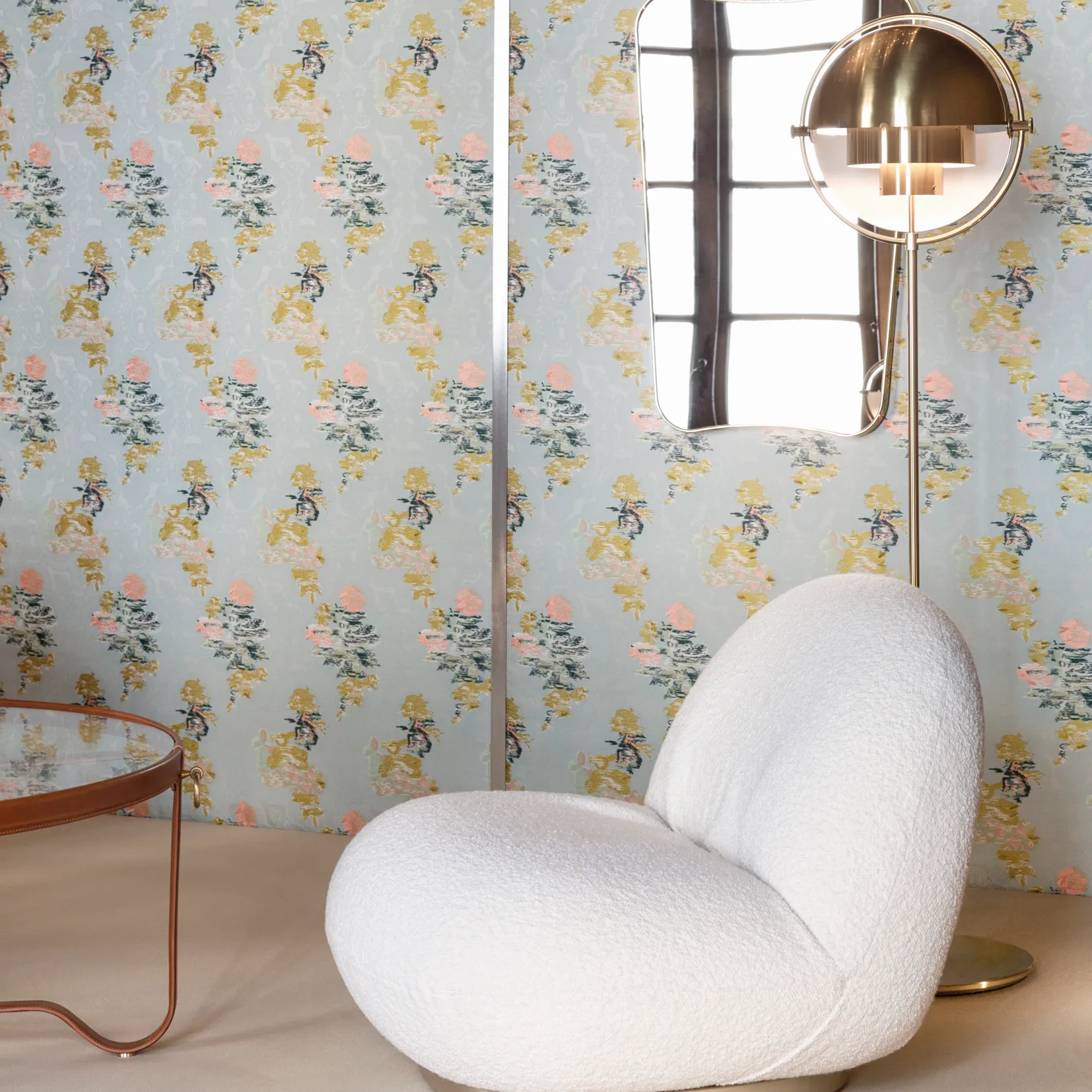 Lampe sur pied Multi-Lite, Laiton-laiton GUBI