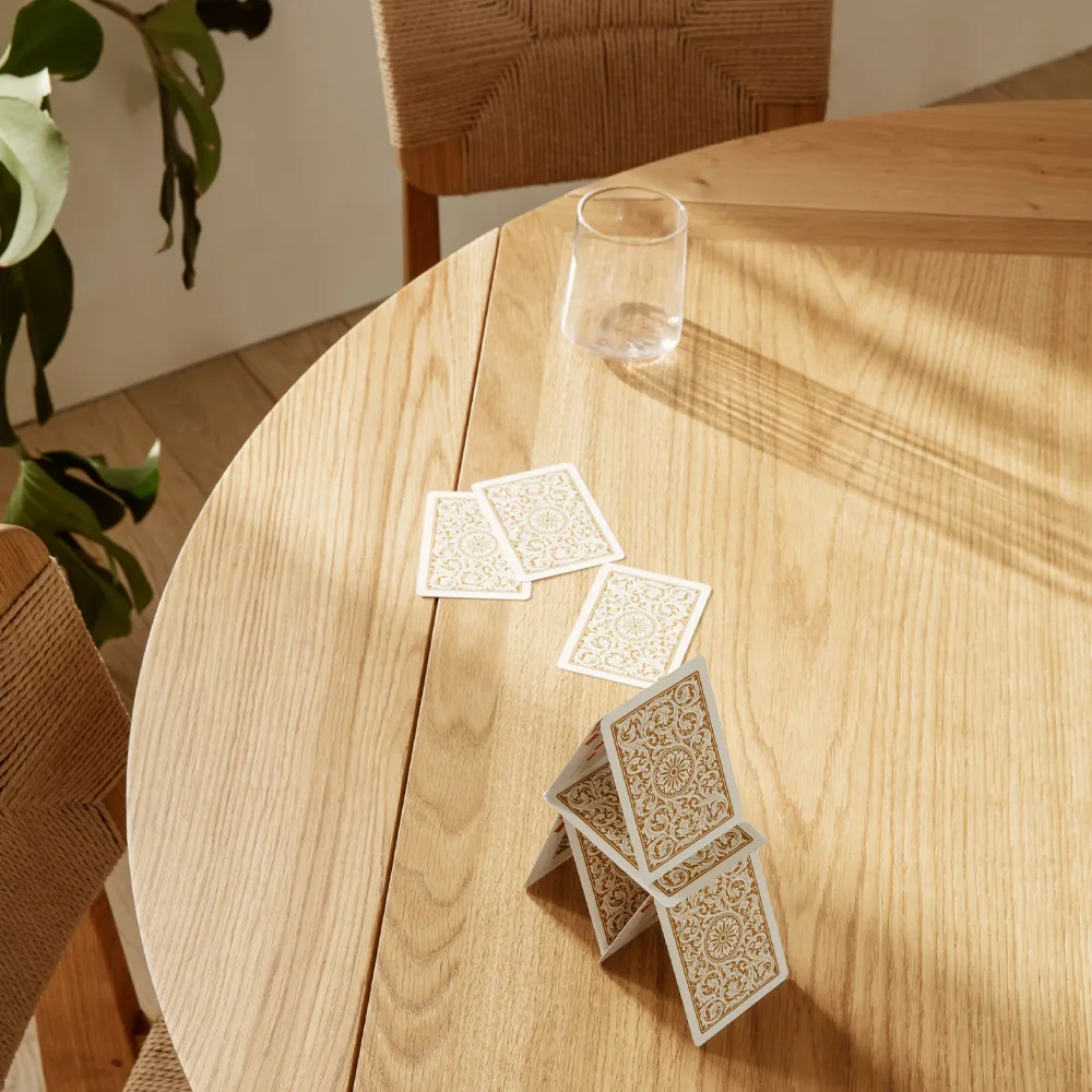 Table à manger B-Table, oak matt lacquered GUBI