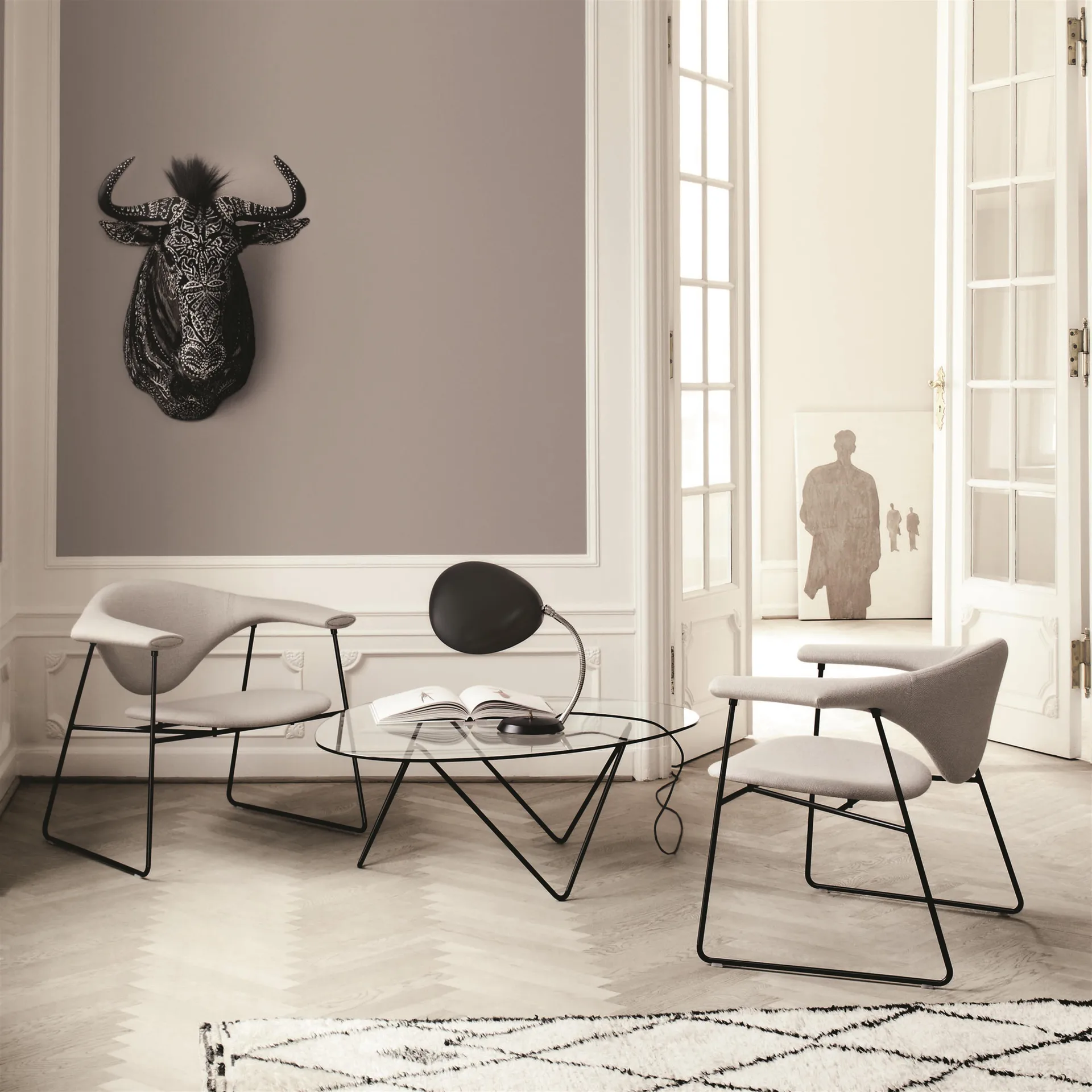 Table basse Pedrera, pieds noirs GUBI