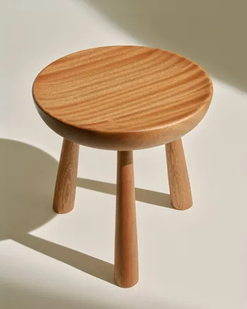 Totto tabouret - Sapelli laqué, Ø31x32,6 cm - GUBI