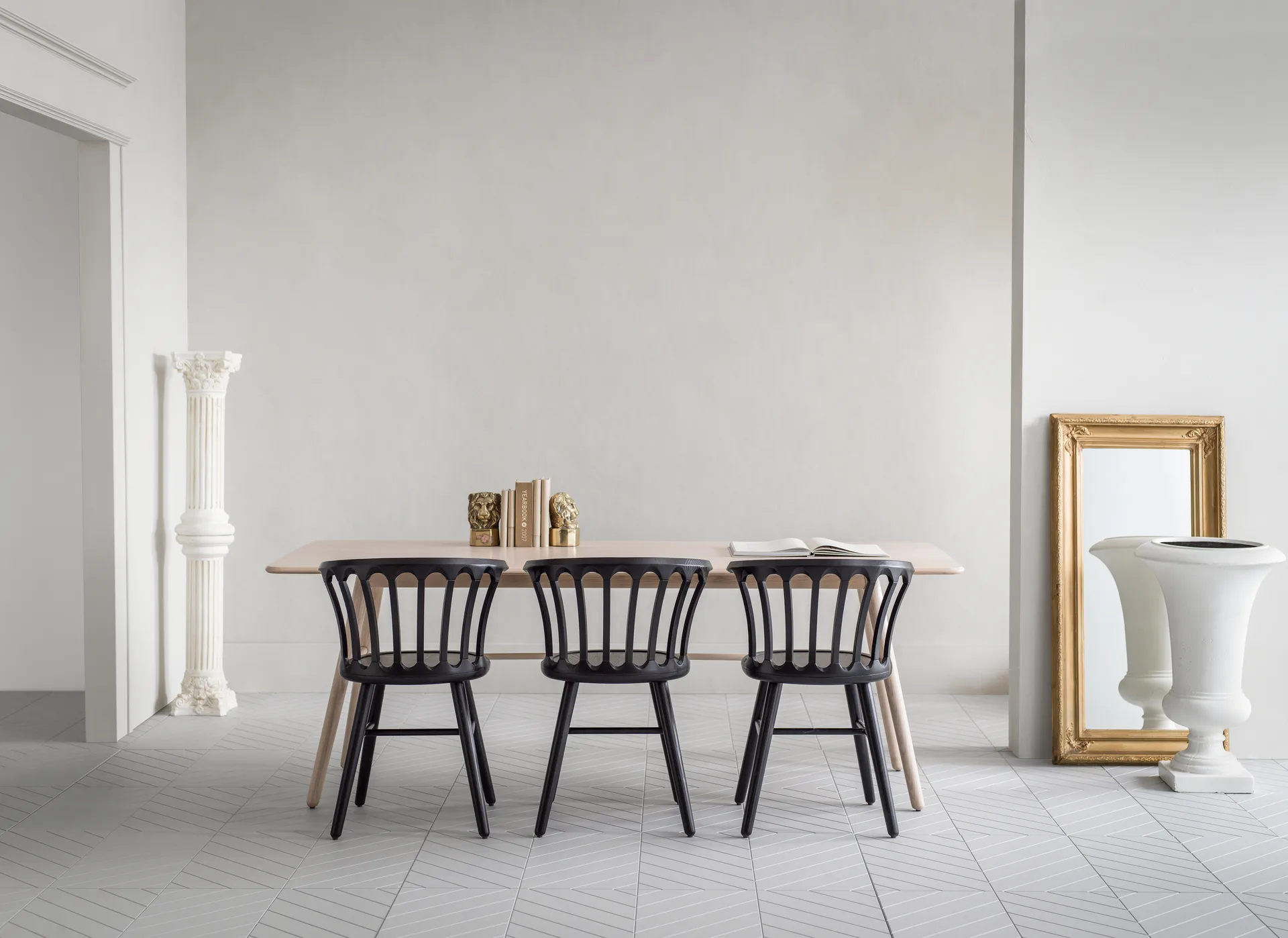 Chaise San Marco, Frêne lasuré noir Hans K