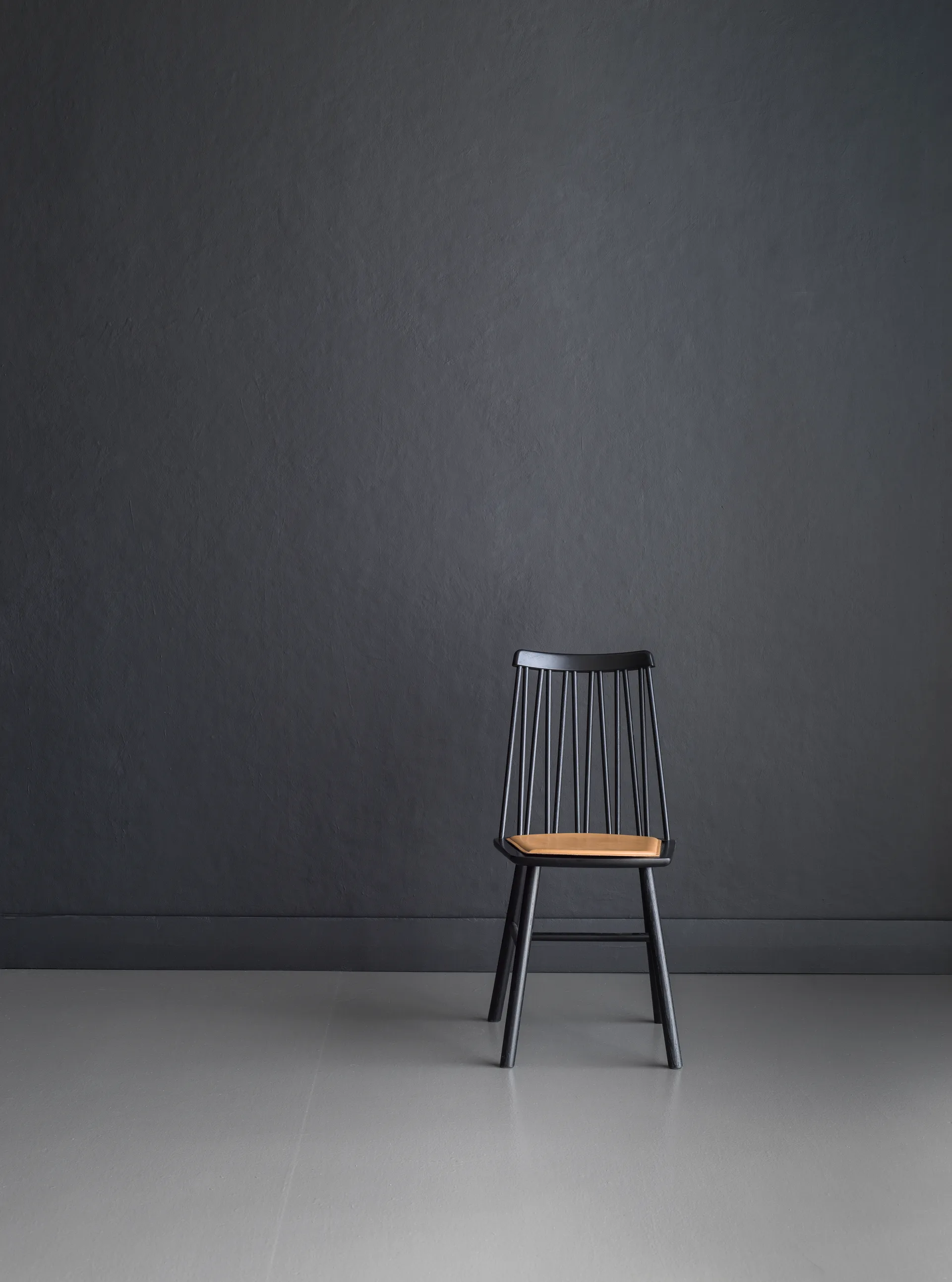 Coussin pour chaise ZigZag, Cuir collé chameau Hans K