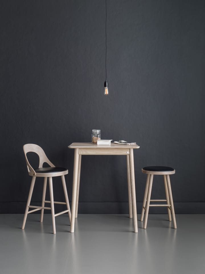 Tabouret de bar Colibri 63 cm, Chêne lasuré blond-coussin noir Hans K