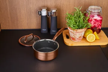 Casserole Hâws Santo avec couvercle, revêtement hybride 1,5 L - Rose Gold - Hâws