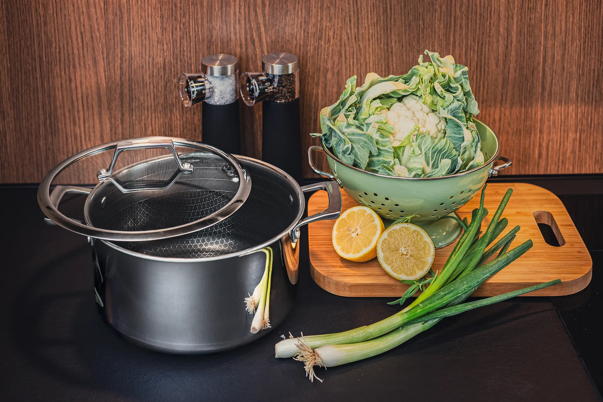 Marmite Hâws Santo hybrid coating avec couvercle 5,8 L, Acier inoxydable Hâws