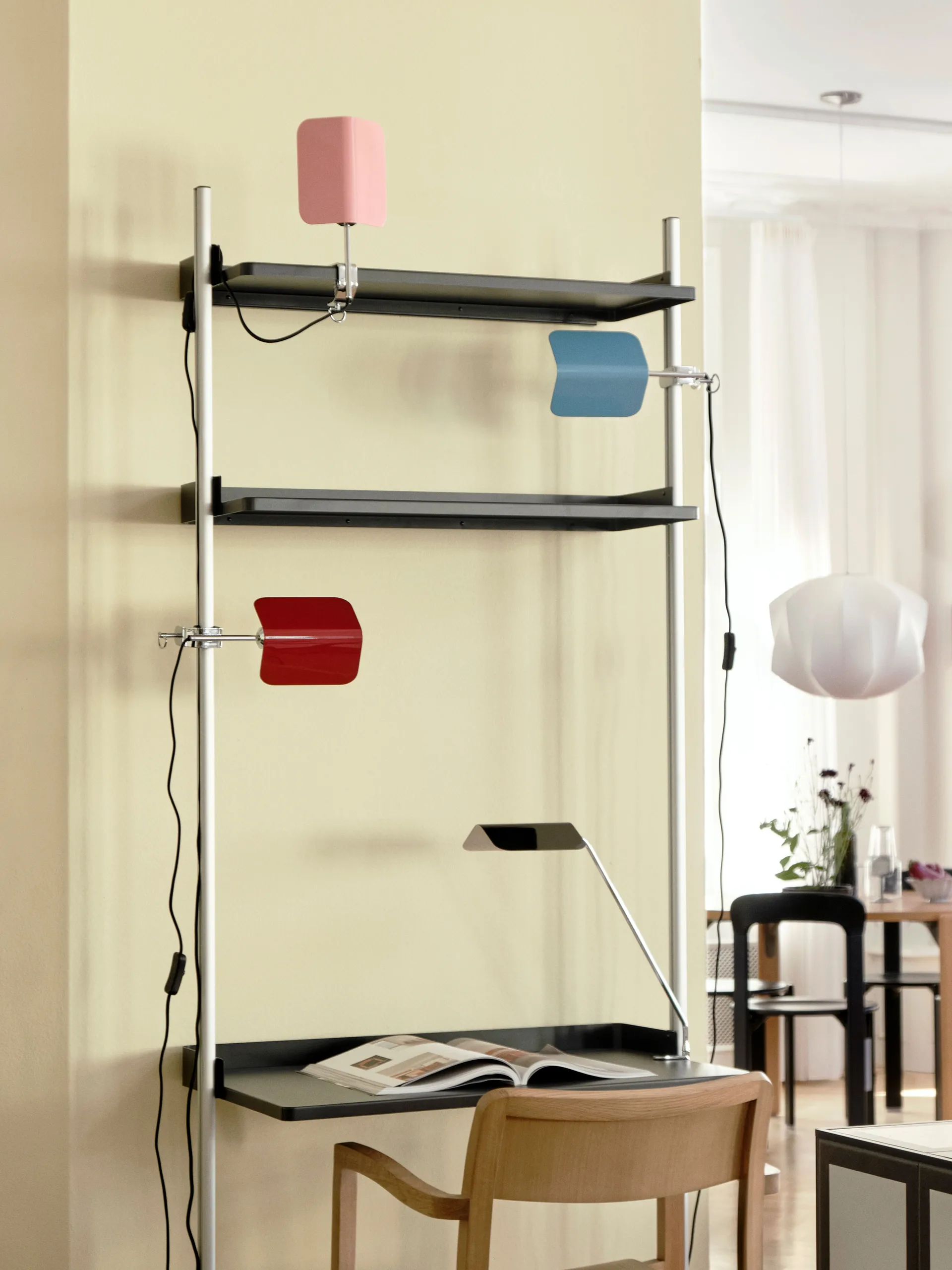 Apex Clip Lampe, Iron black HAY