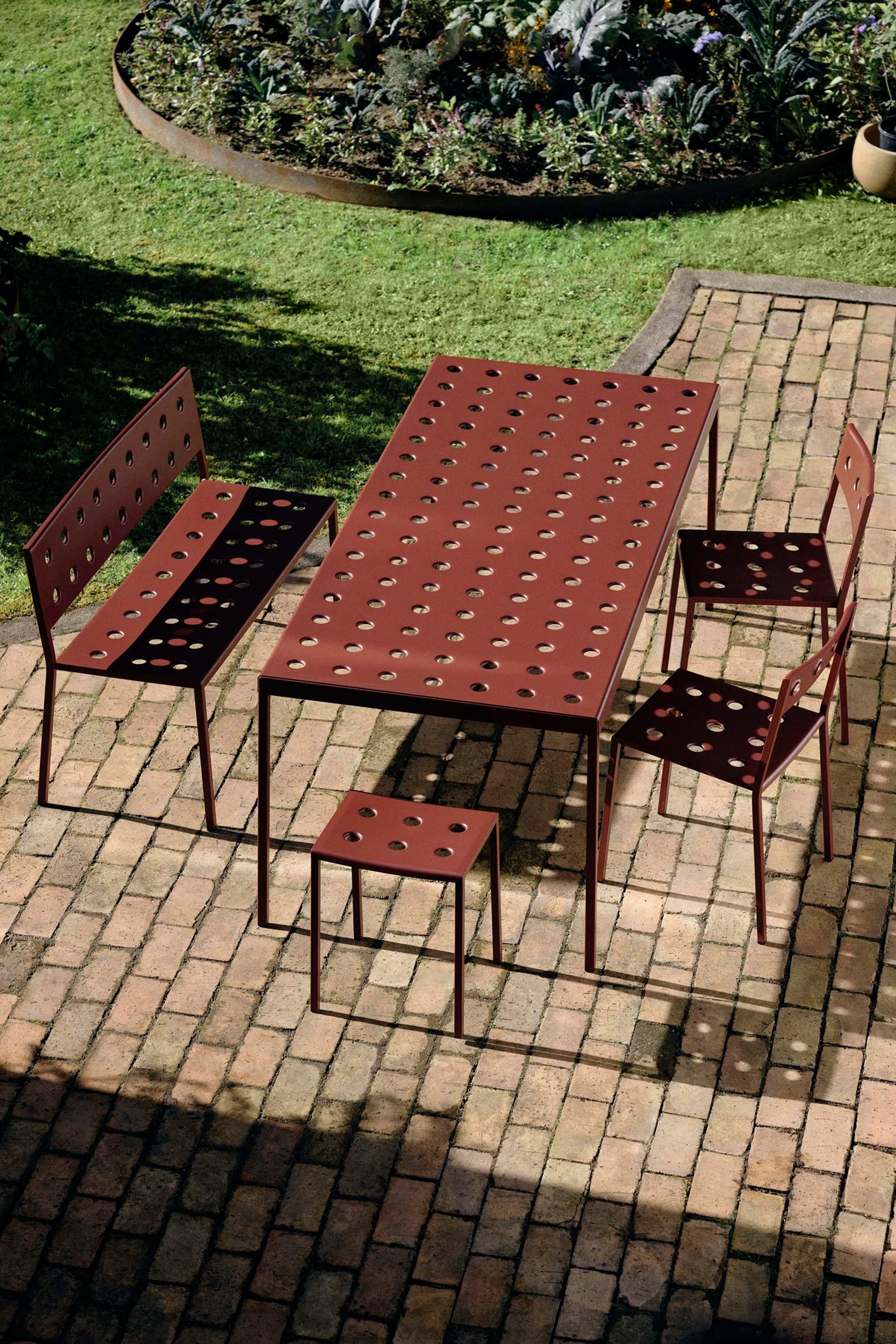 Banc Balcony Dining 114x52 cm, Iron red HAY