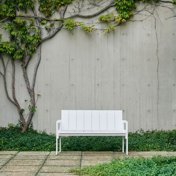 Banc Crate Dining Bench en pin laqué - White - HAY